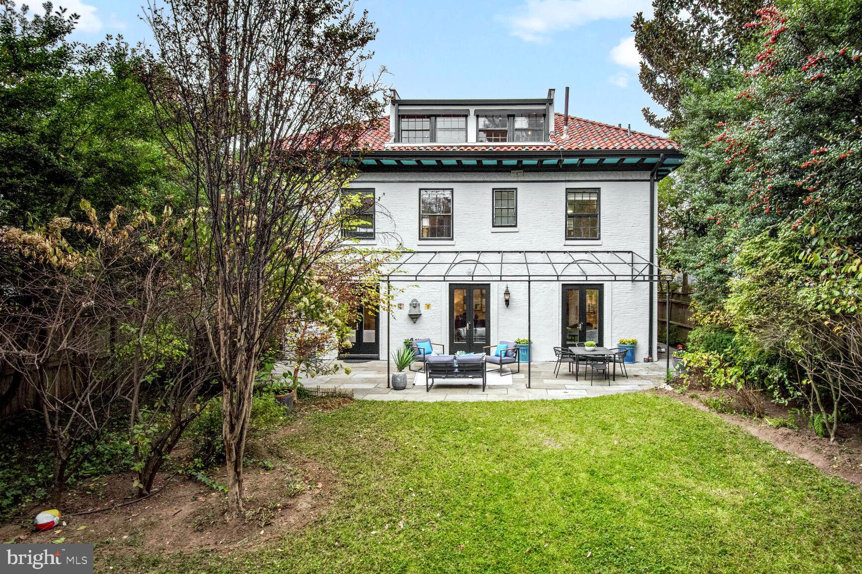 MASSACHUSETTS AVENUE HEIGHTS - Residential