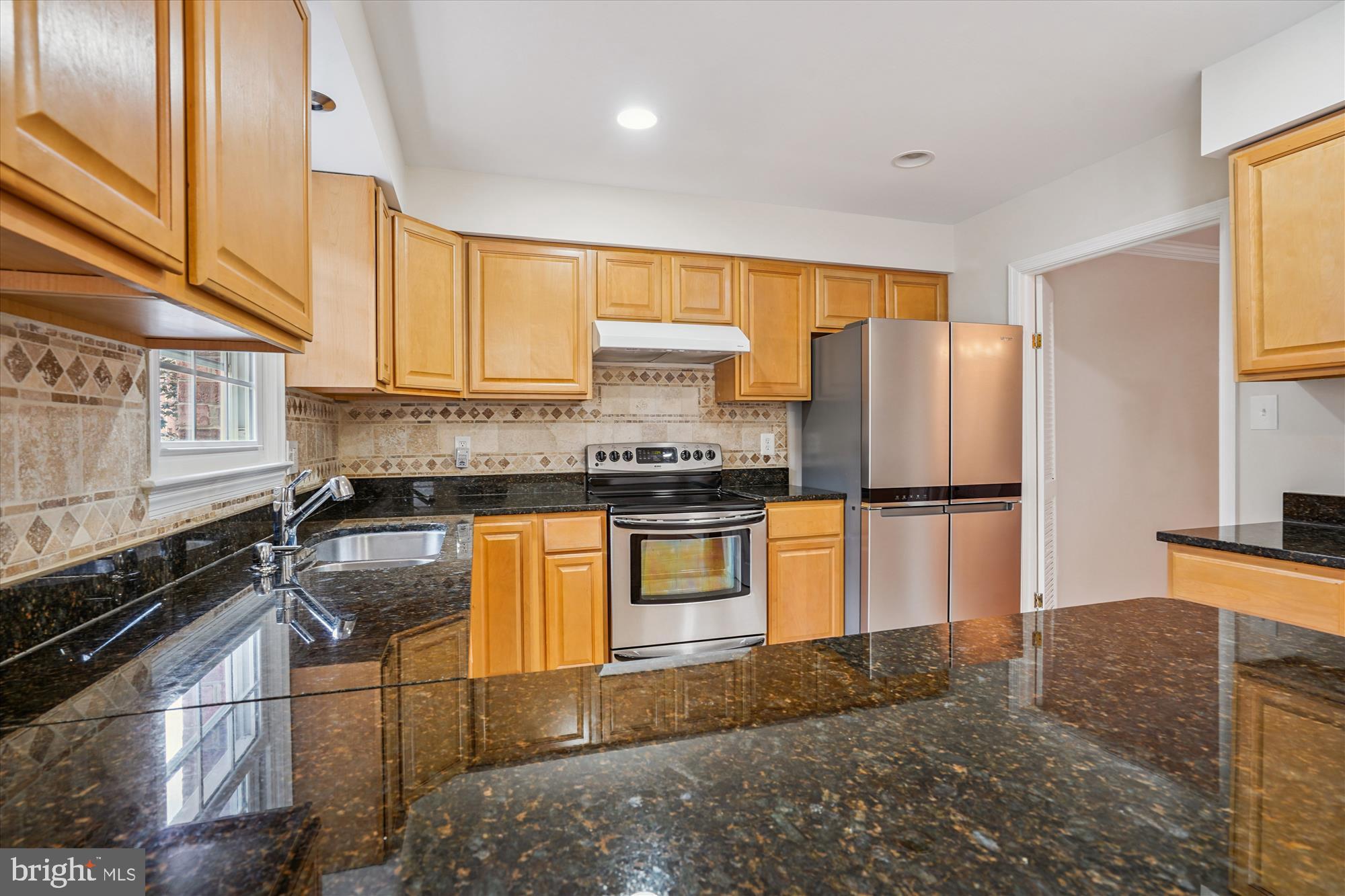 10148 VILLAGE KNOLLS COURT