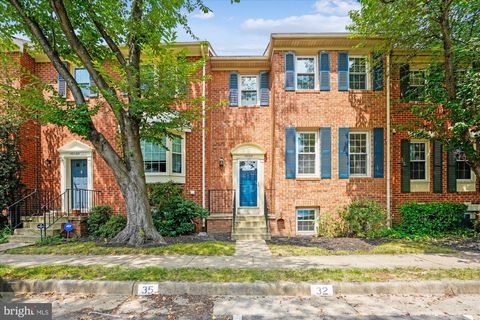 10148 VILLAGE KNOLLS COURT OAKTON VA 22124