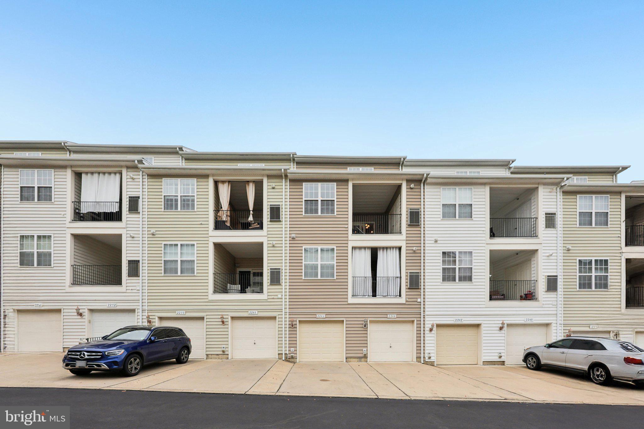 POTOMAC CLUB - Residential