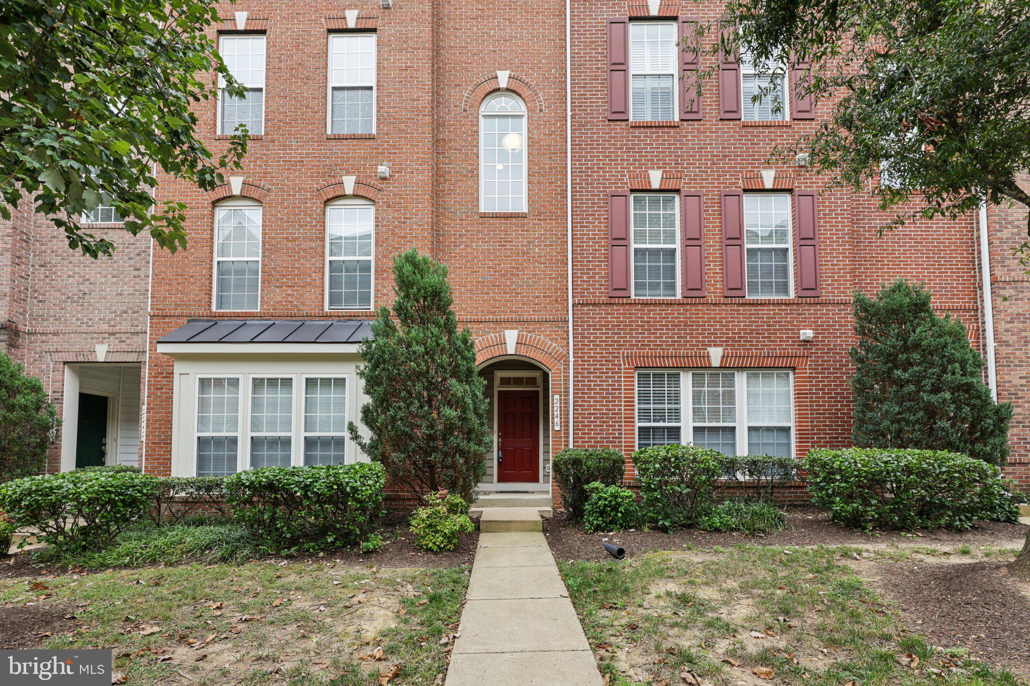 POTOMAC CLUB - Residential