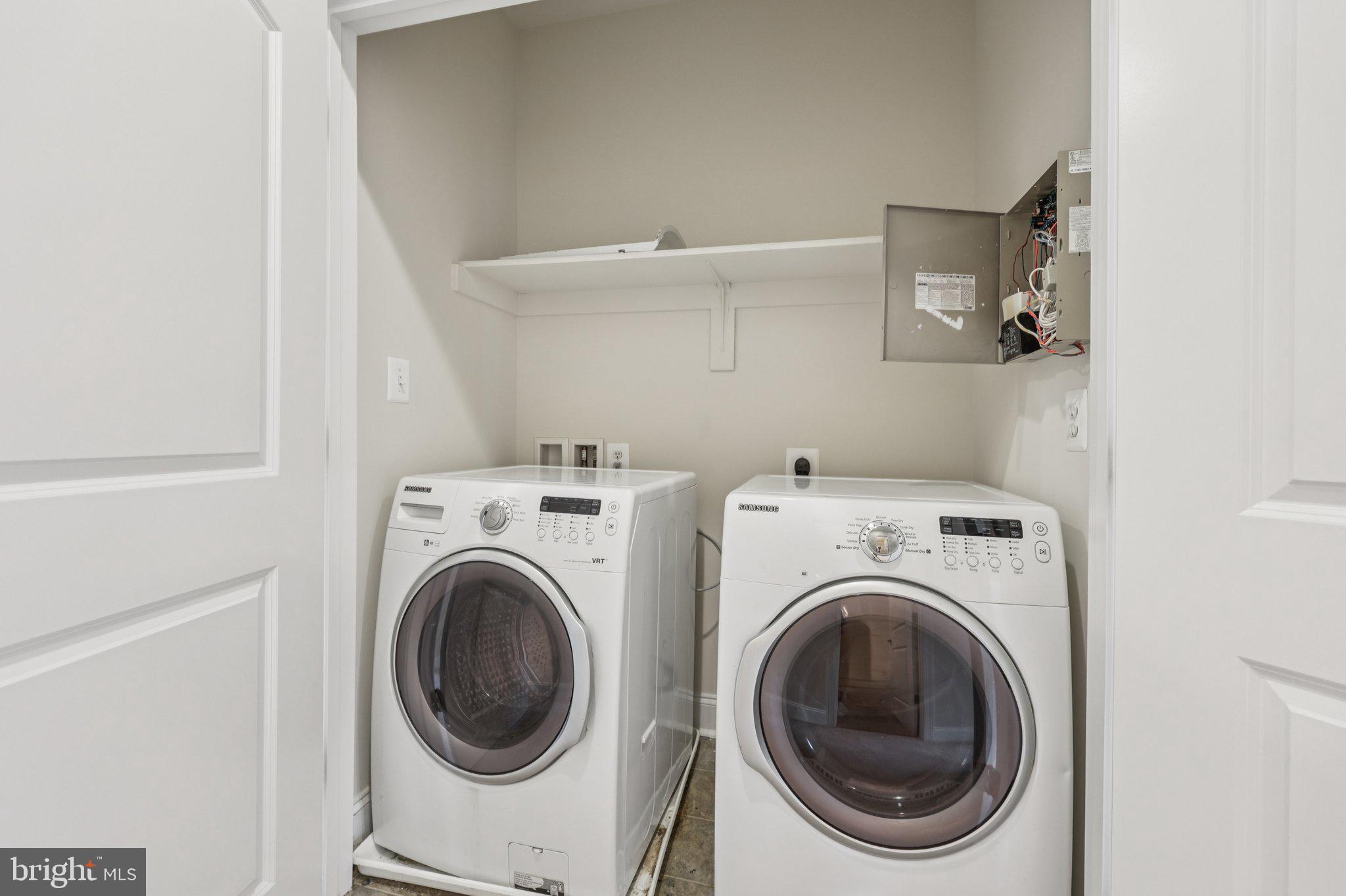 POTOMAC CLUB - Residential