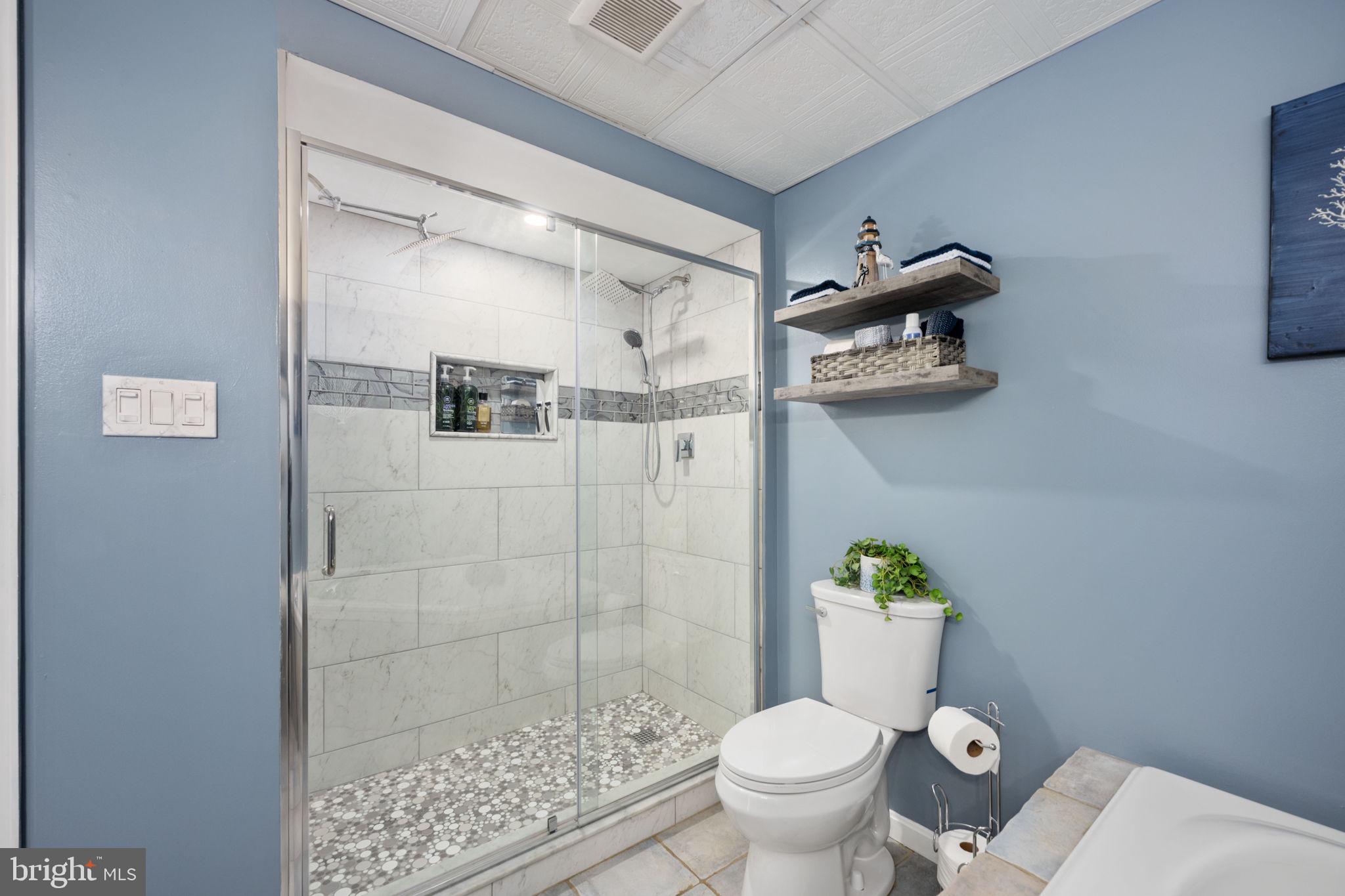 BULL RUN MOUNTAIN - Residential