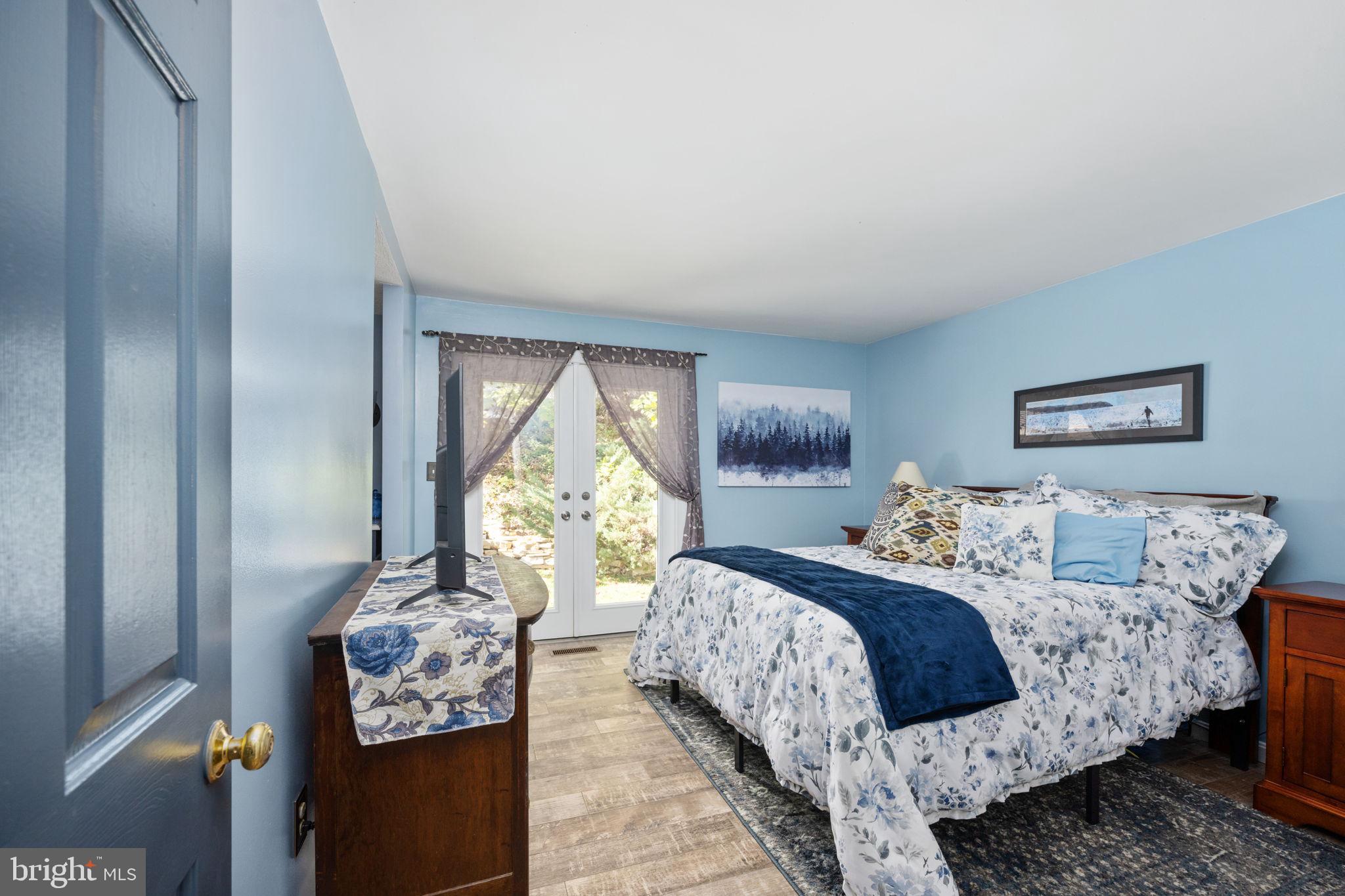 BULL RUN MOUNTAIN - Residential