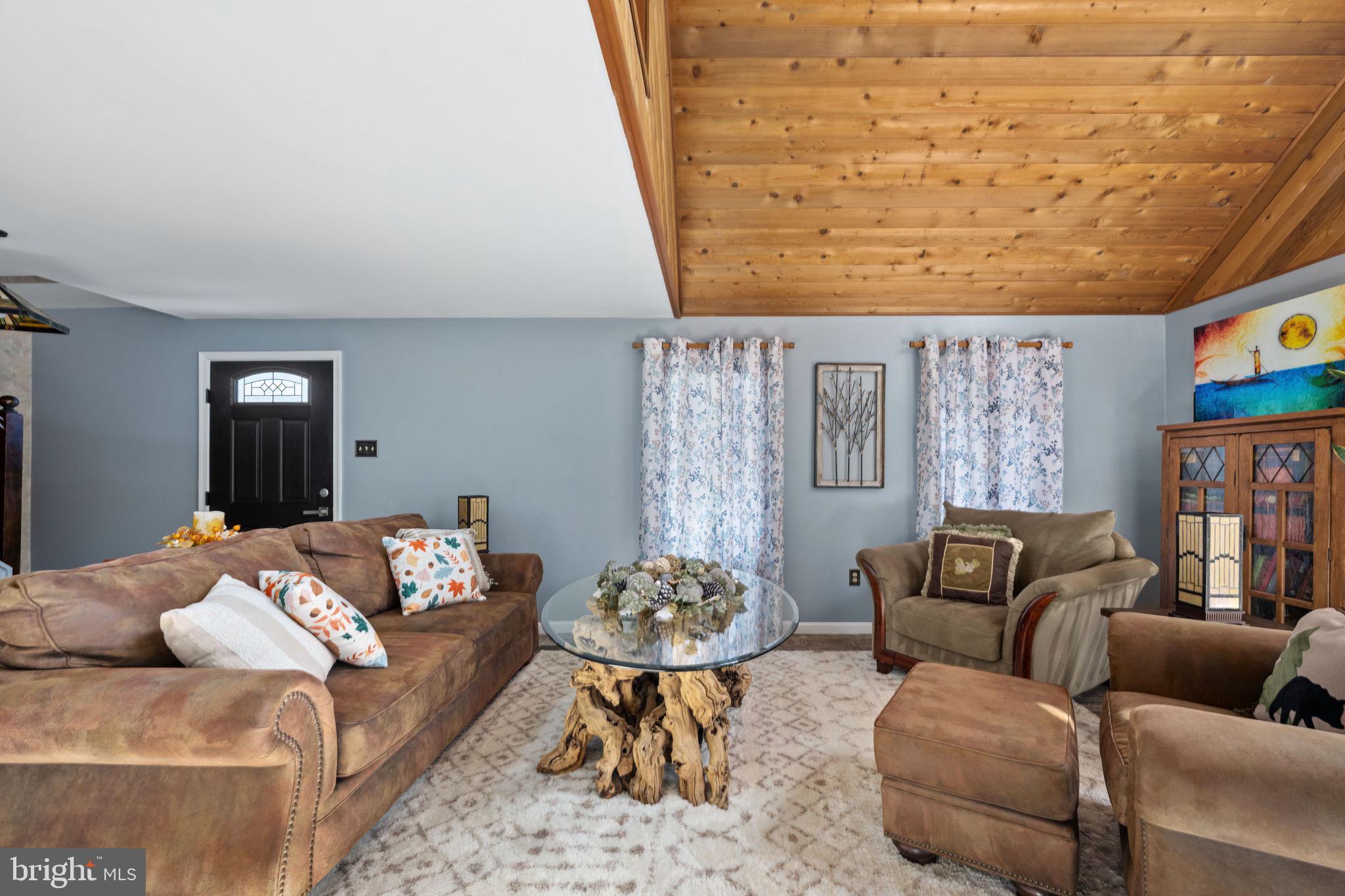 BULL RUN MOUNTAIN - Residential