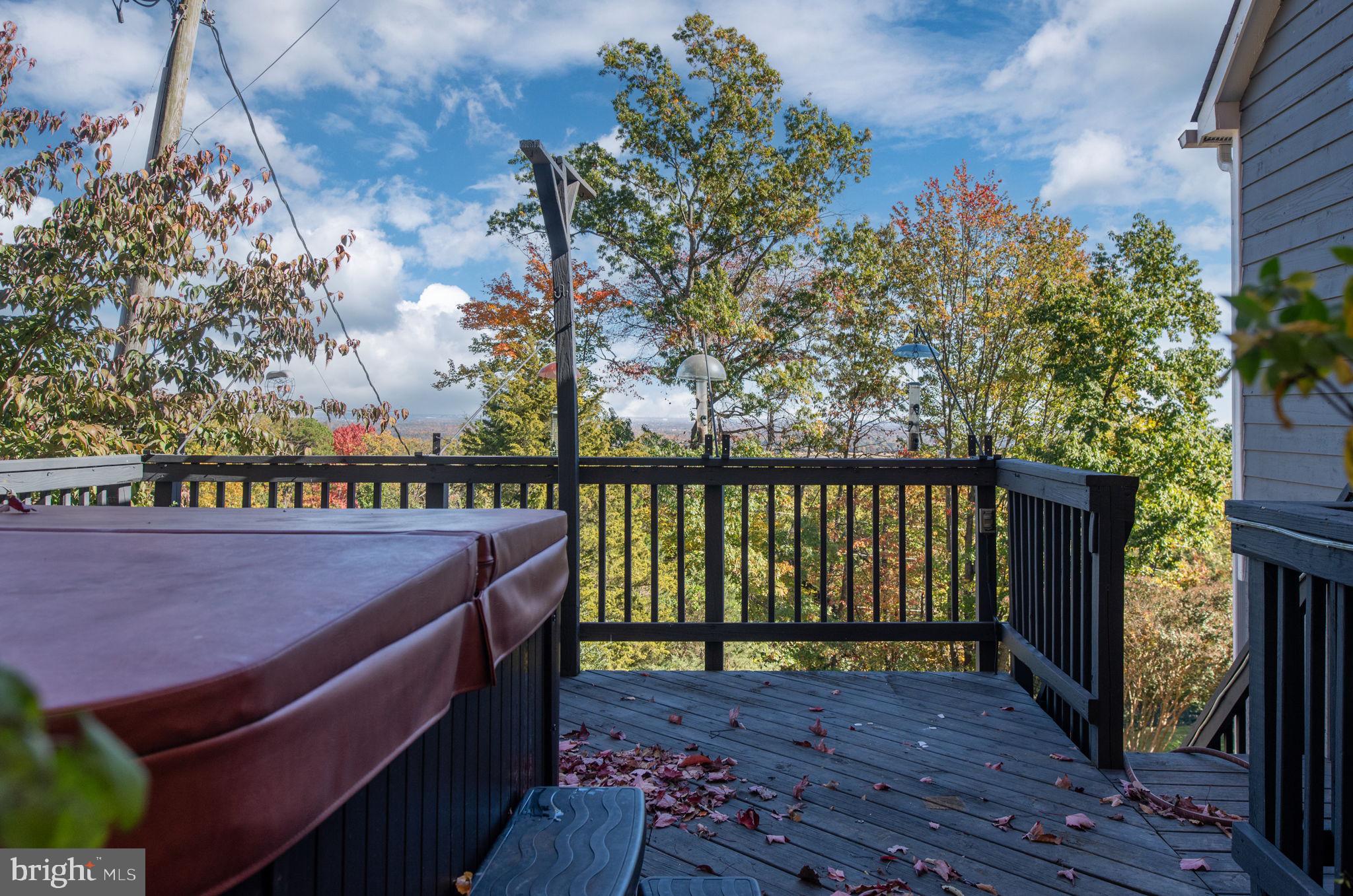 BULL RUN MOUNTAIN - Residential