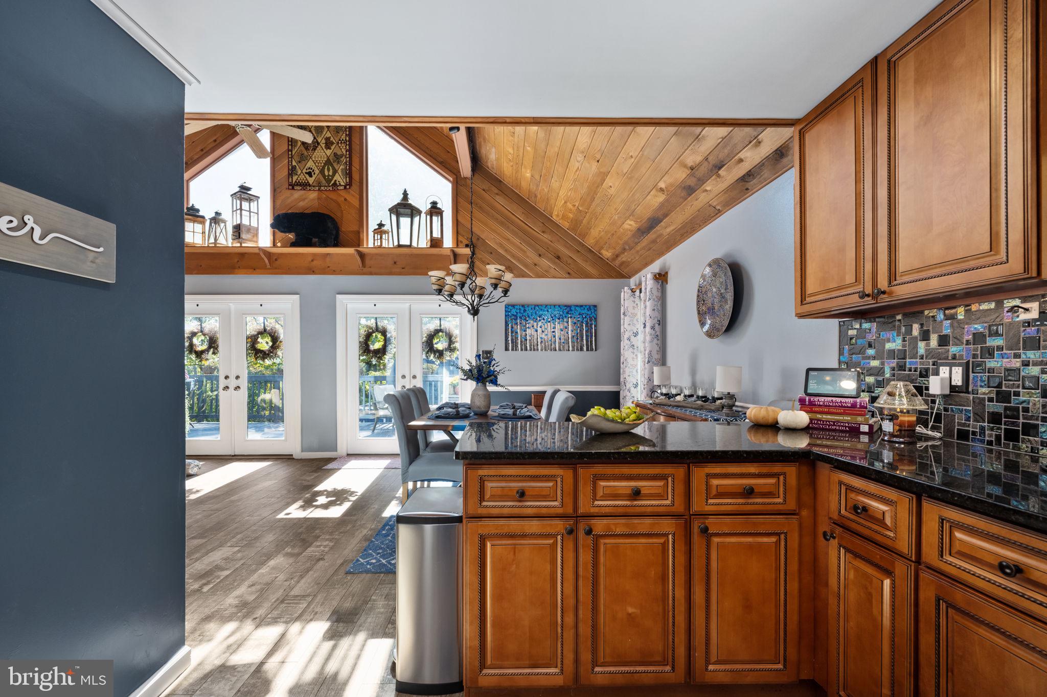 BULL RUN MOUNTAIN - Residential