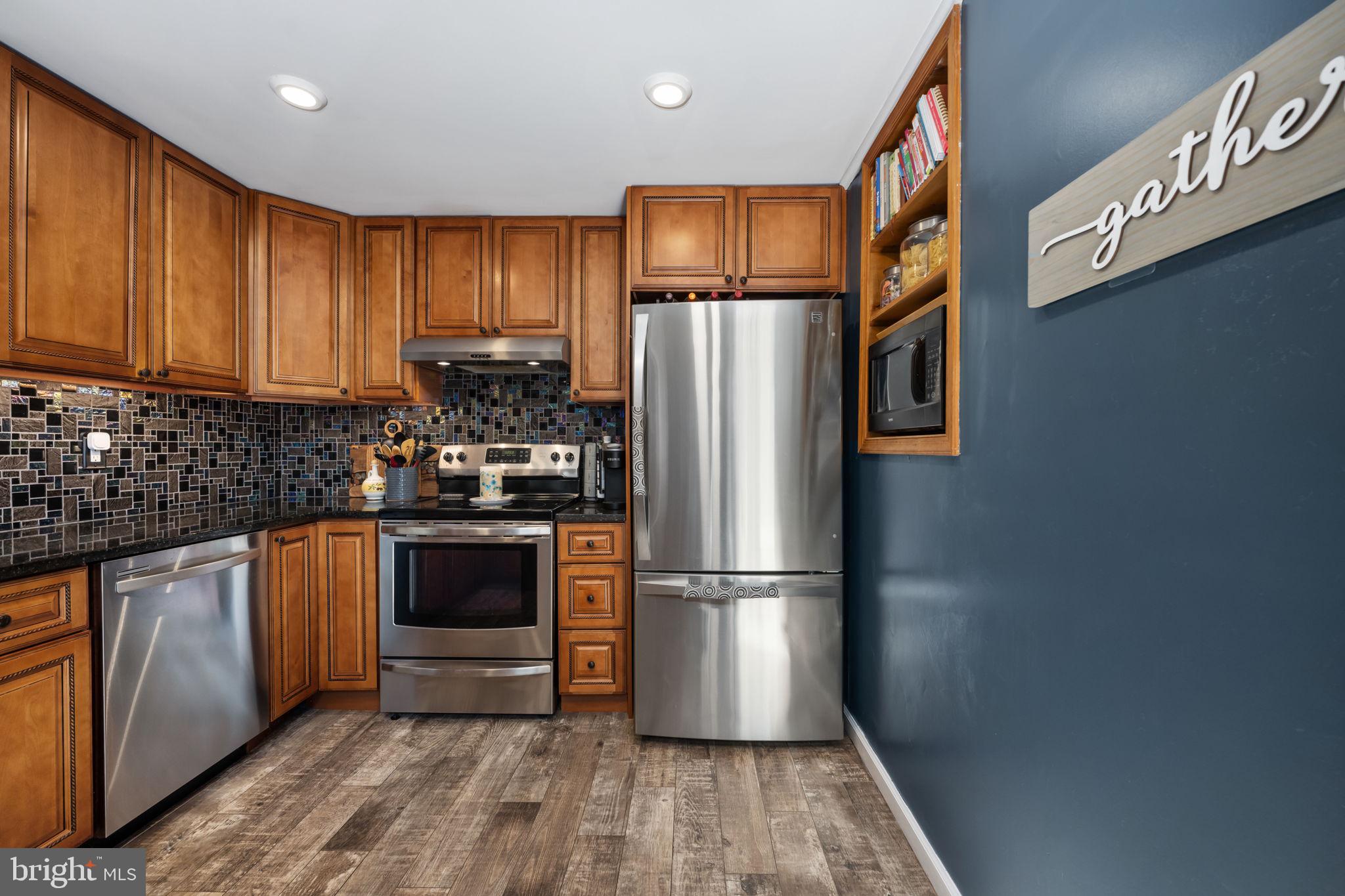 BULL RUN MOUNTAIN - Residential