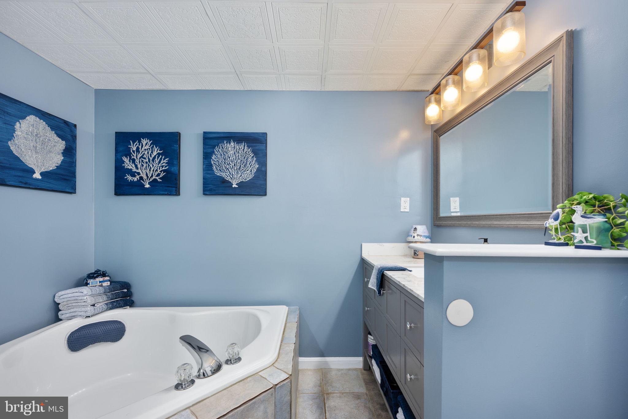 BULL RUN MOUNTAIN - Residential