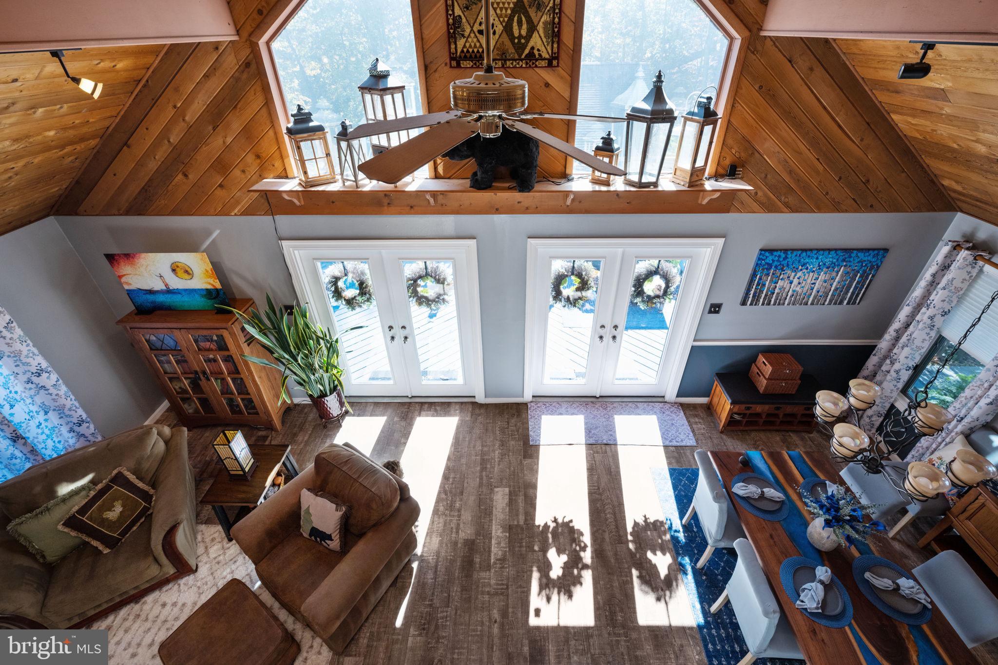 BULL RUN MOUNTAIN - Residential