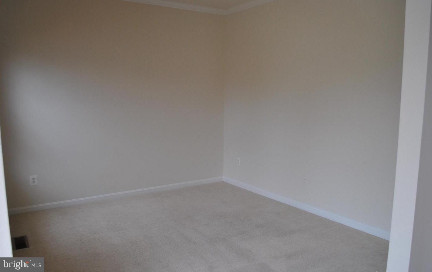 GREENBRIER - Residential Lease