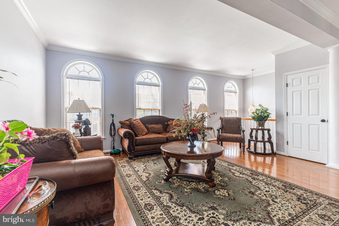 2164 ARMITAGE COURT