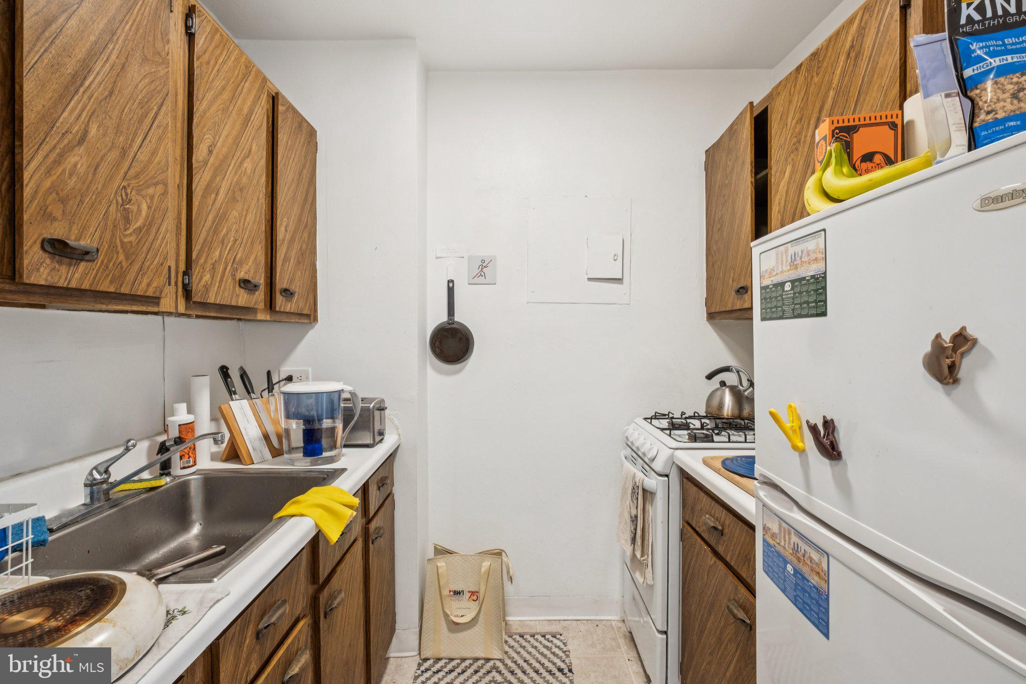 WASHINGTON SQ - Residential