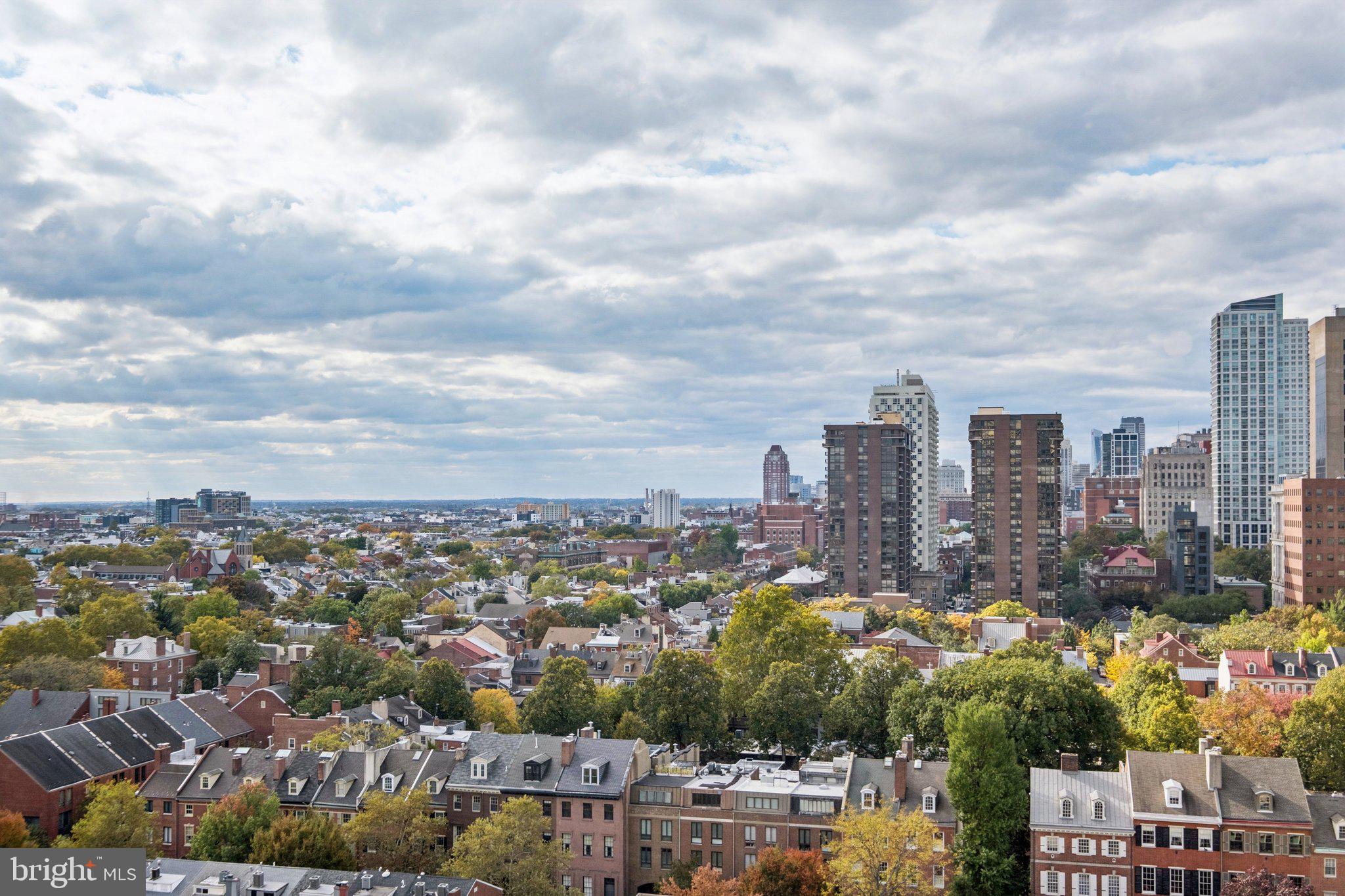 WASHINGTON SQ - Residential