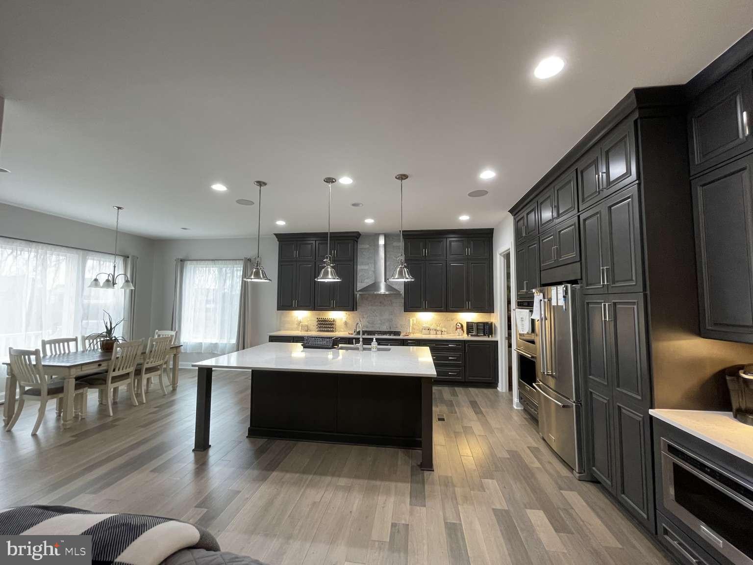 LAKE FREDERICK - Residential