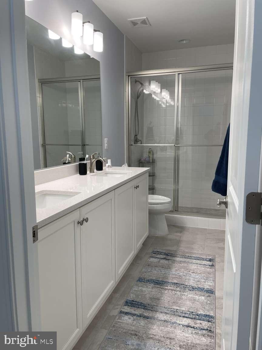 LAKE FREDERICK - Residential