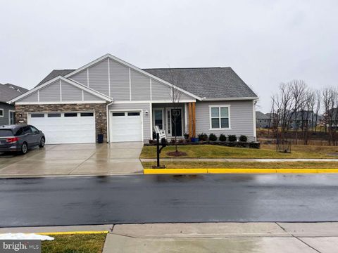 107 YELLOW BIRCH LAKE FREDERICK VA 22630