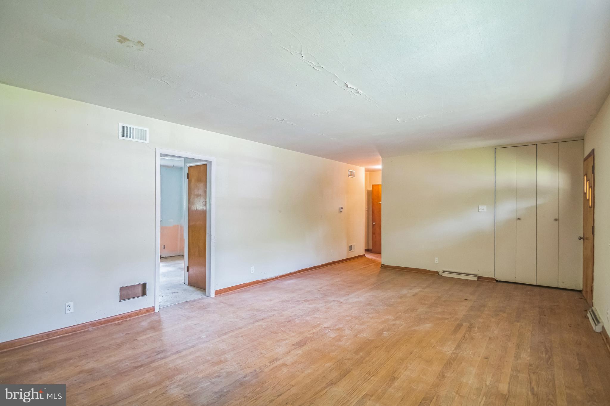 210 BEECHWOOD ROAD