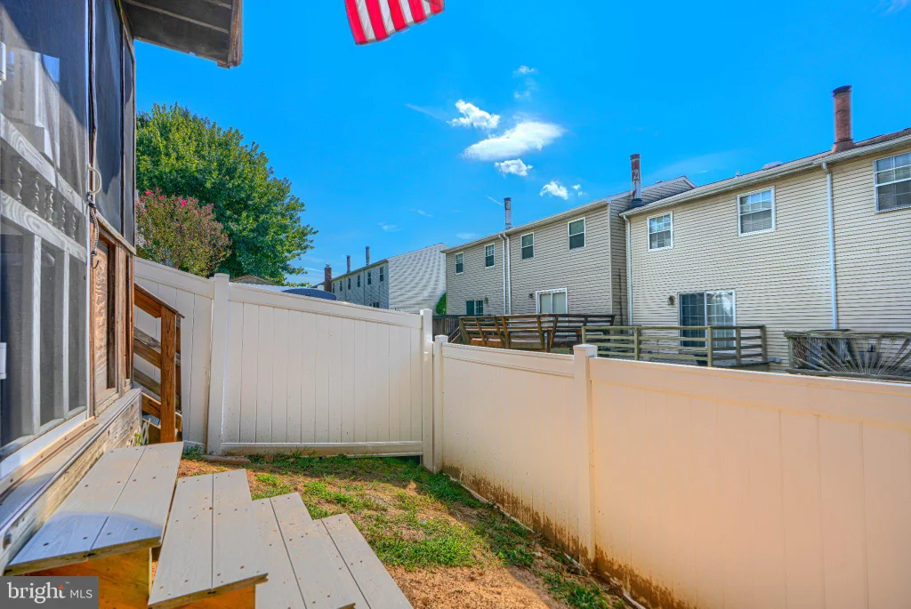 26 Stoneway Place, Nottingham, MD 21236