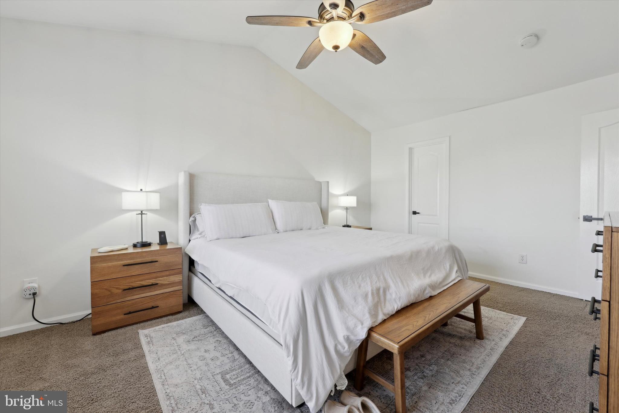 CEDAR POINTE - Residential