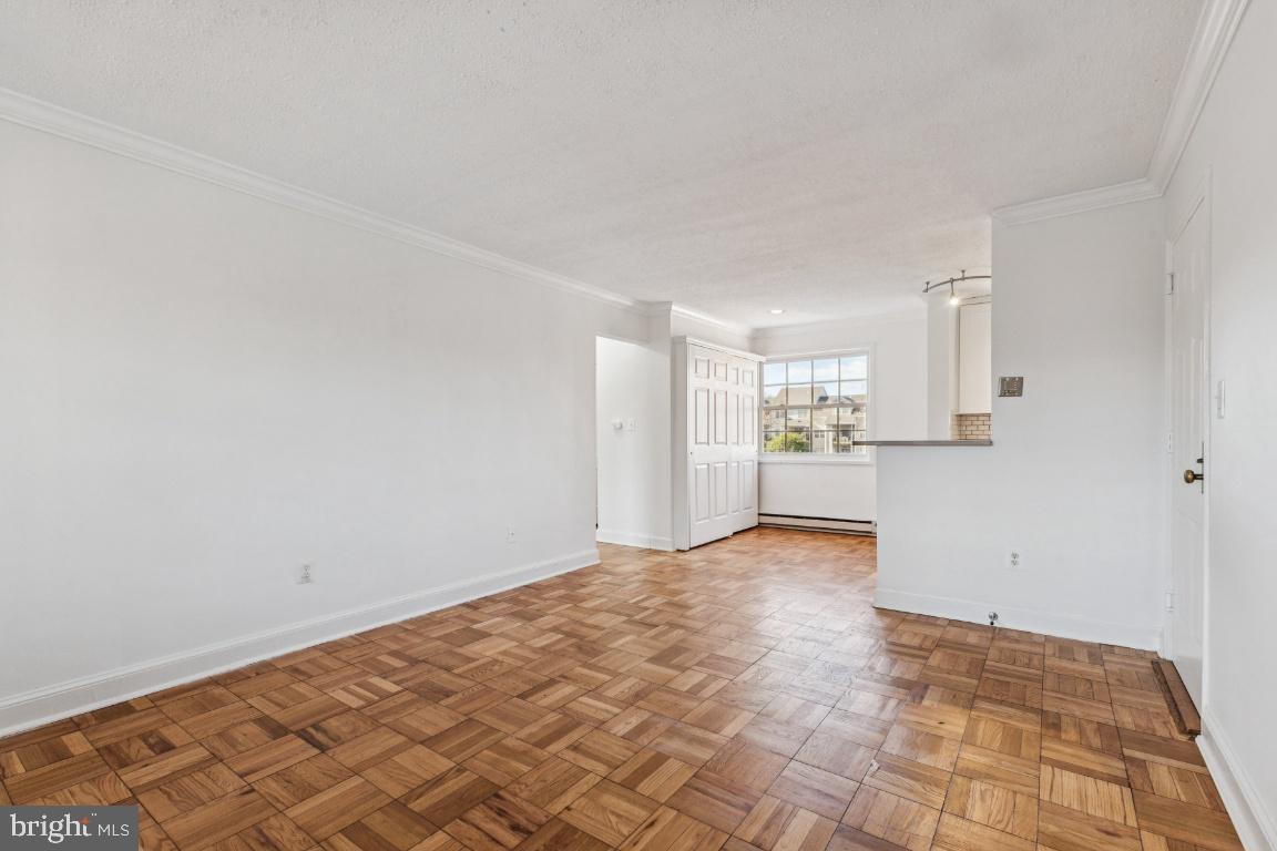 POTOWMACK CROSSING - Residential