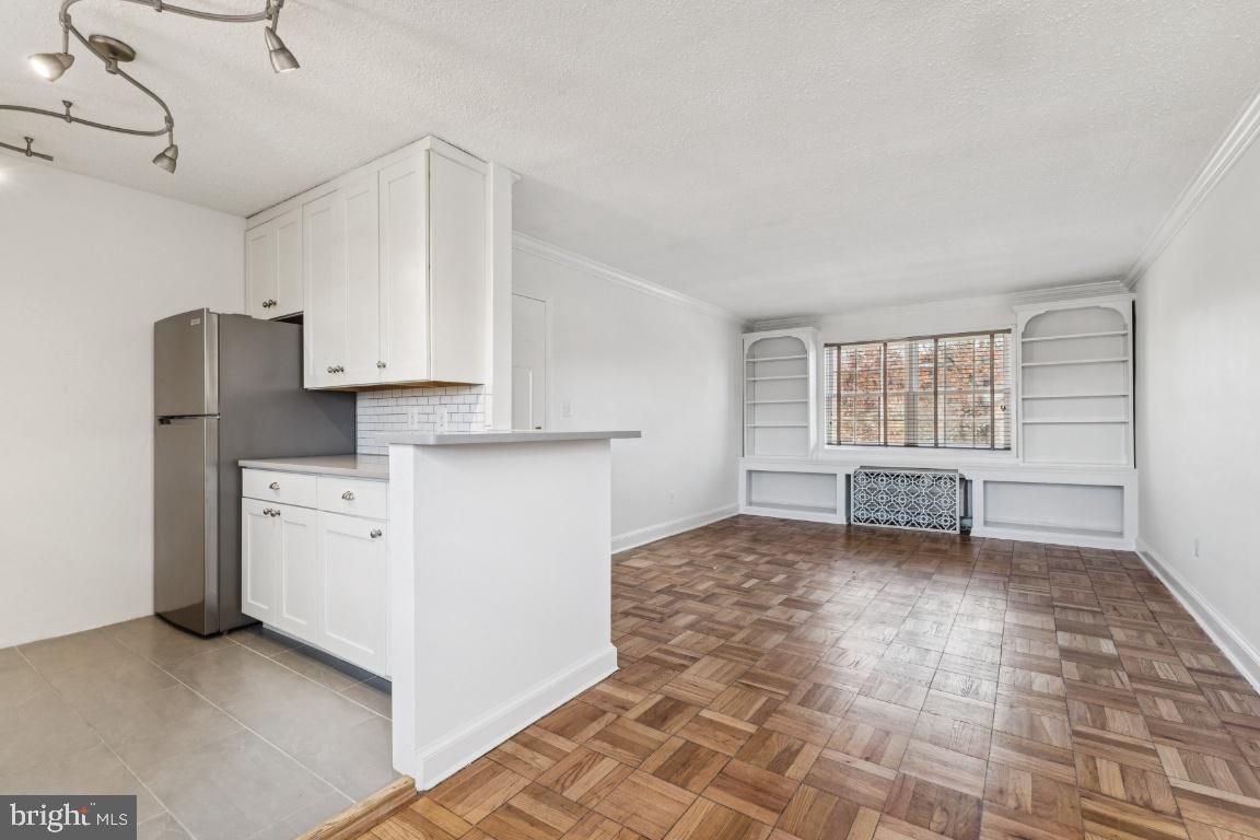 POTOWMACK CROSSING - Residential