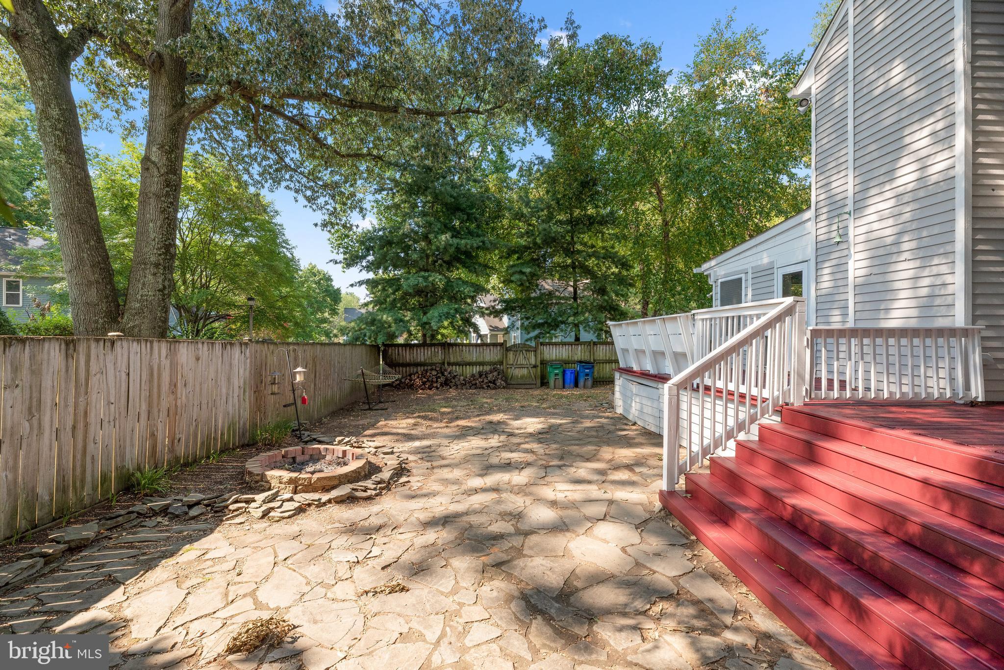 SOUTHWOODS - Residential