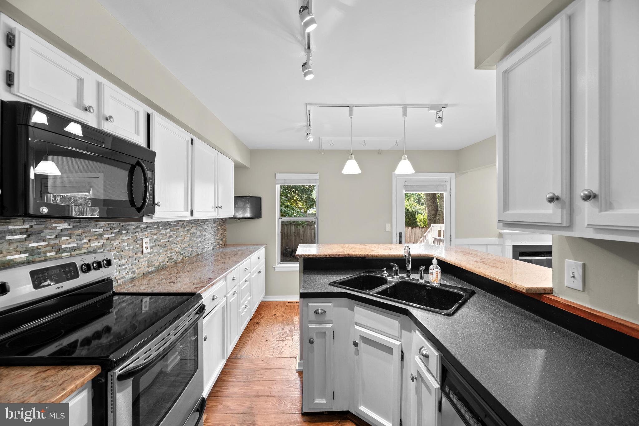 SOUTHWOODS - Residential