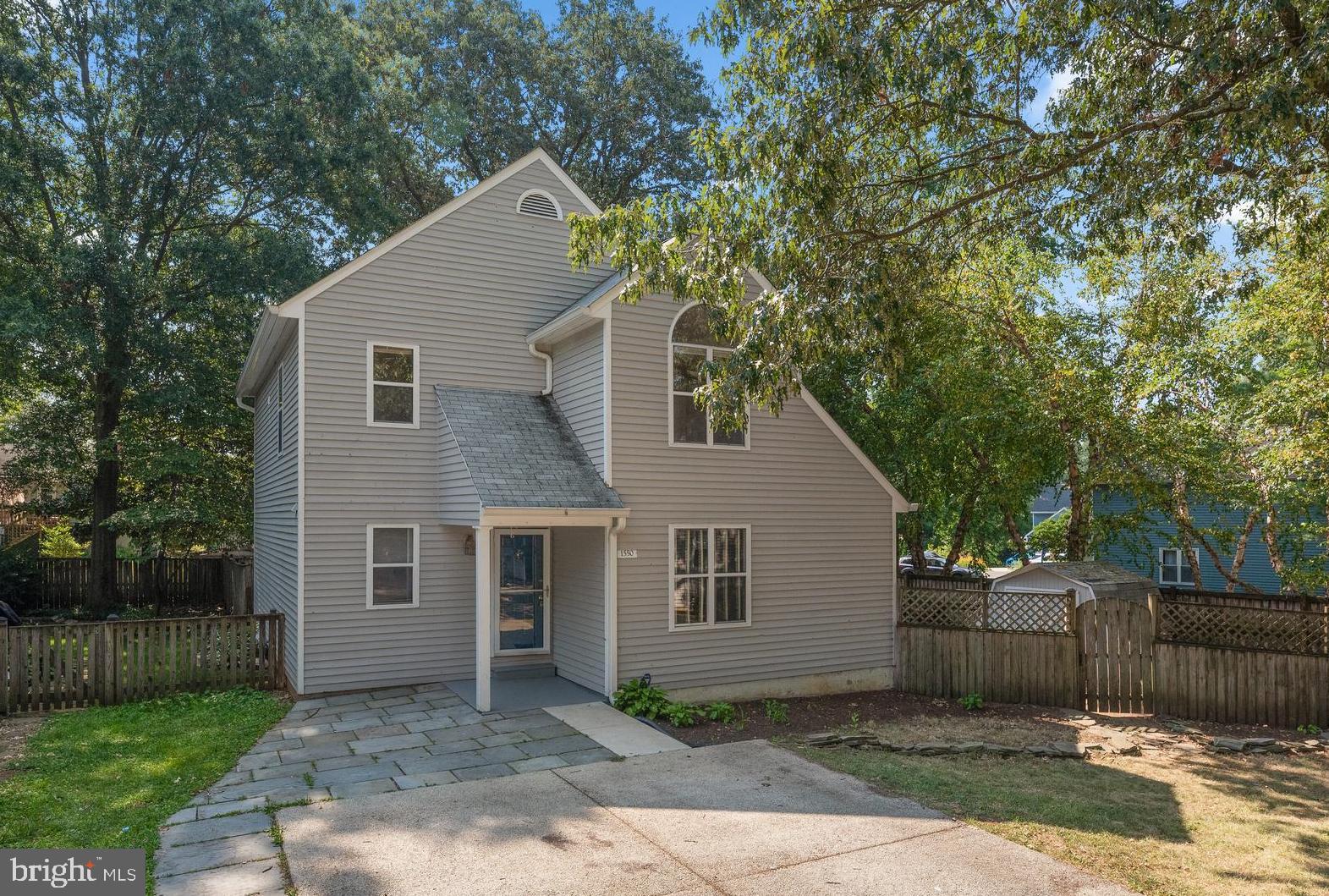 SOUTHWOODS - Residential