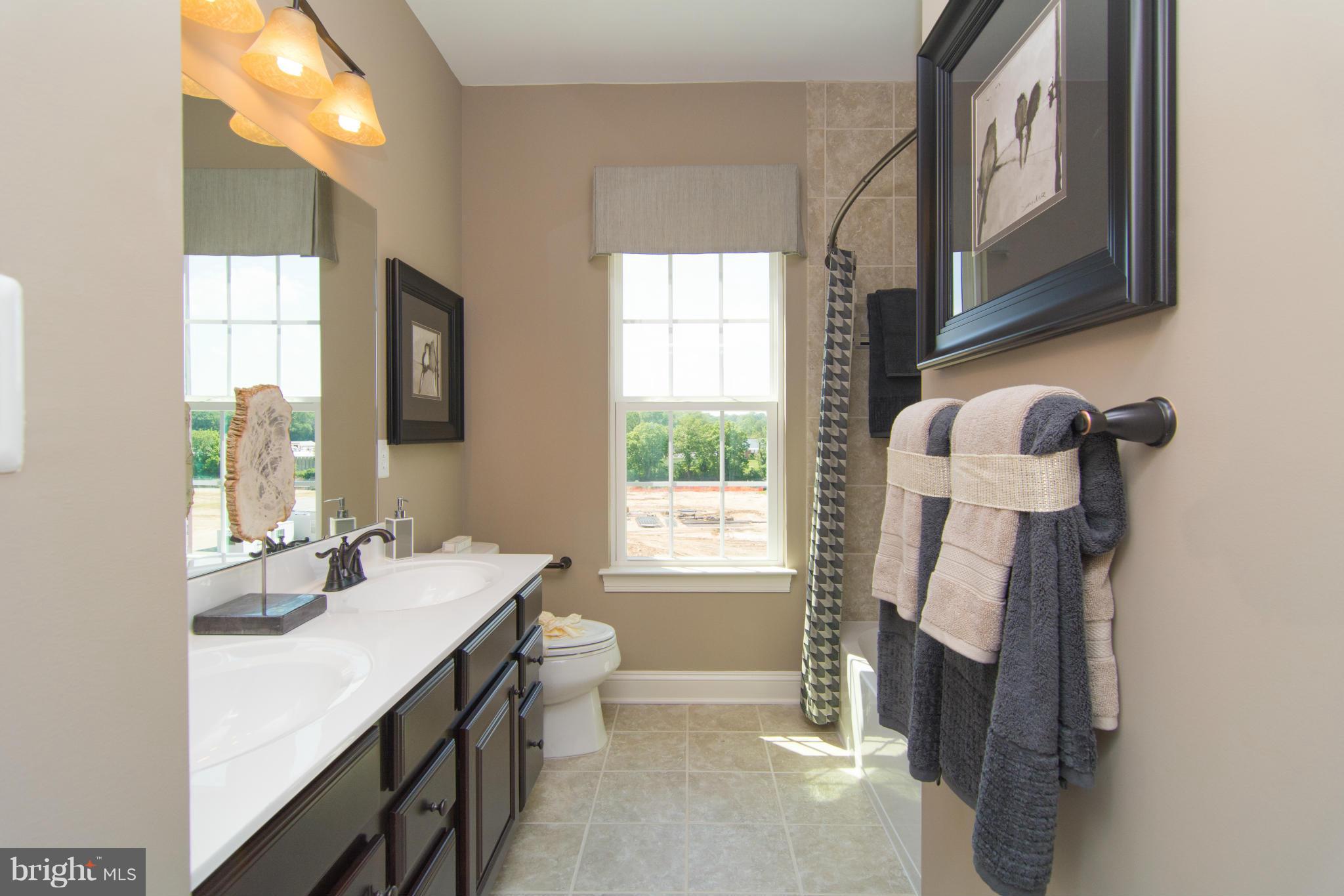 GREENBELT STATION - Residential