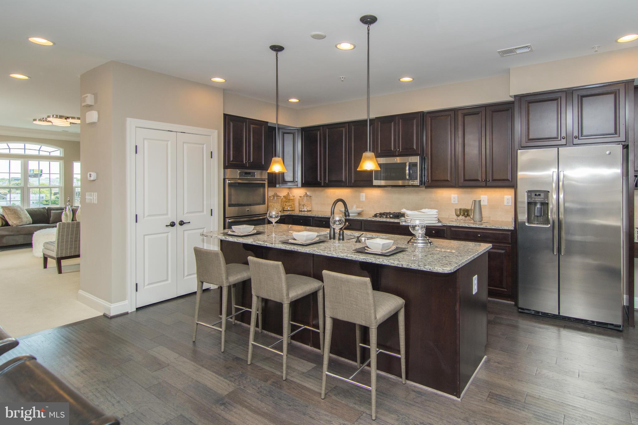 GREENBELT STATION - Residential