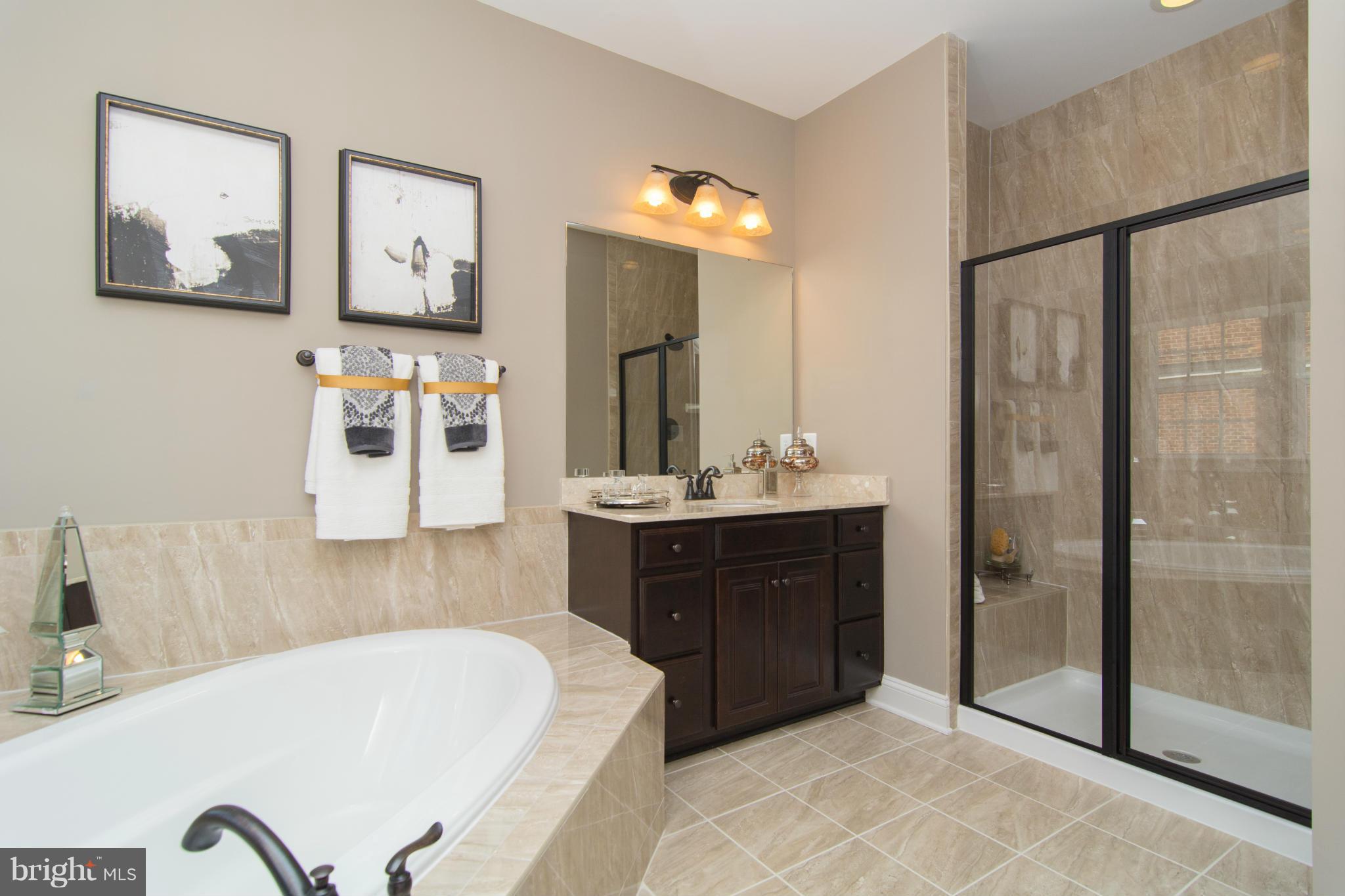 GREENBELT STATION - Residential