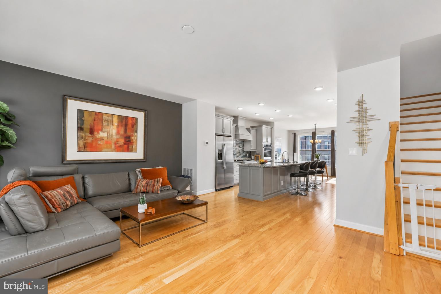 4434 FAIR LAKES COURT
