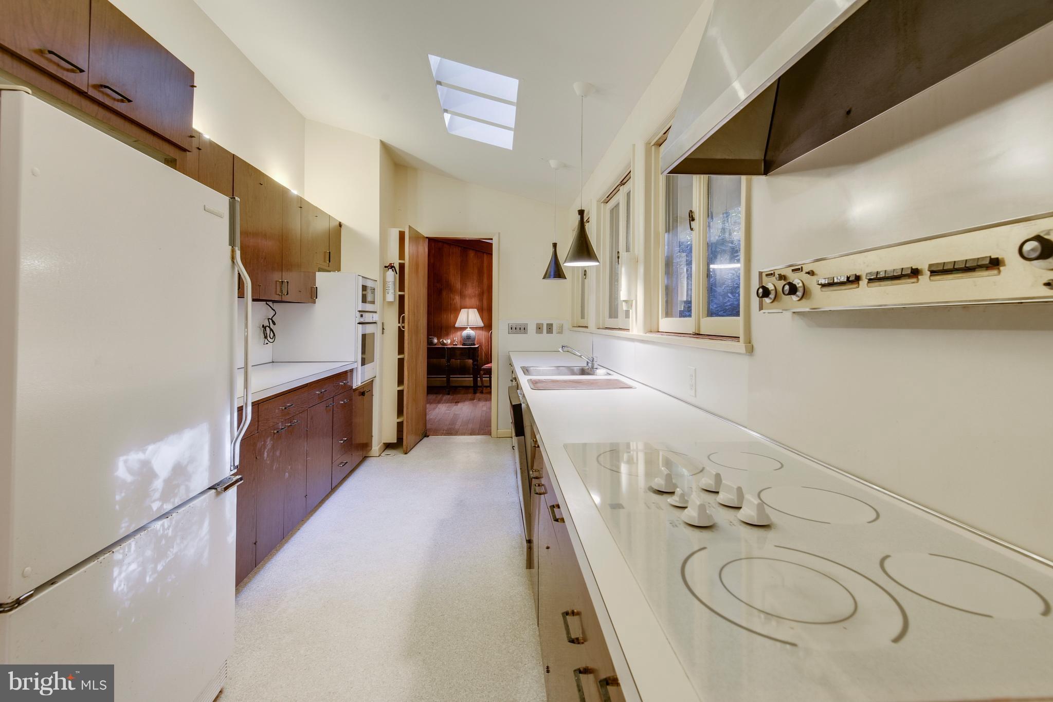 MOORE HILL ESTATES - Residential