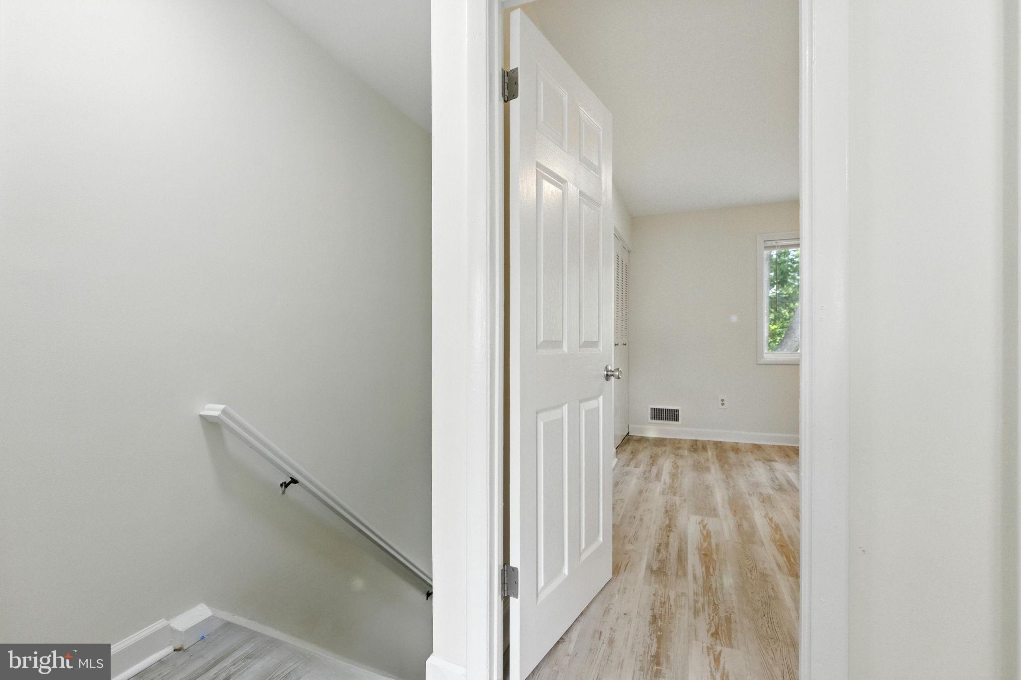 REFLECTION LAKE - Residential