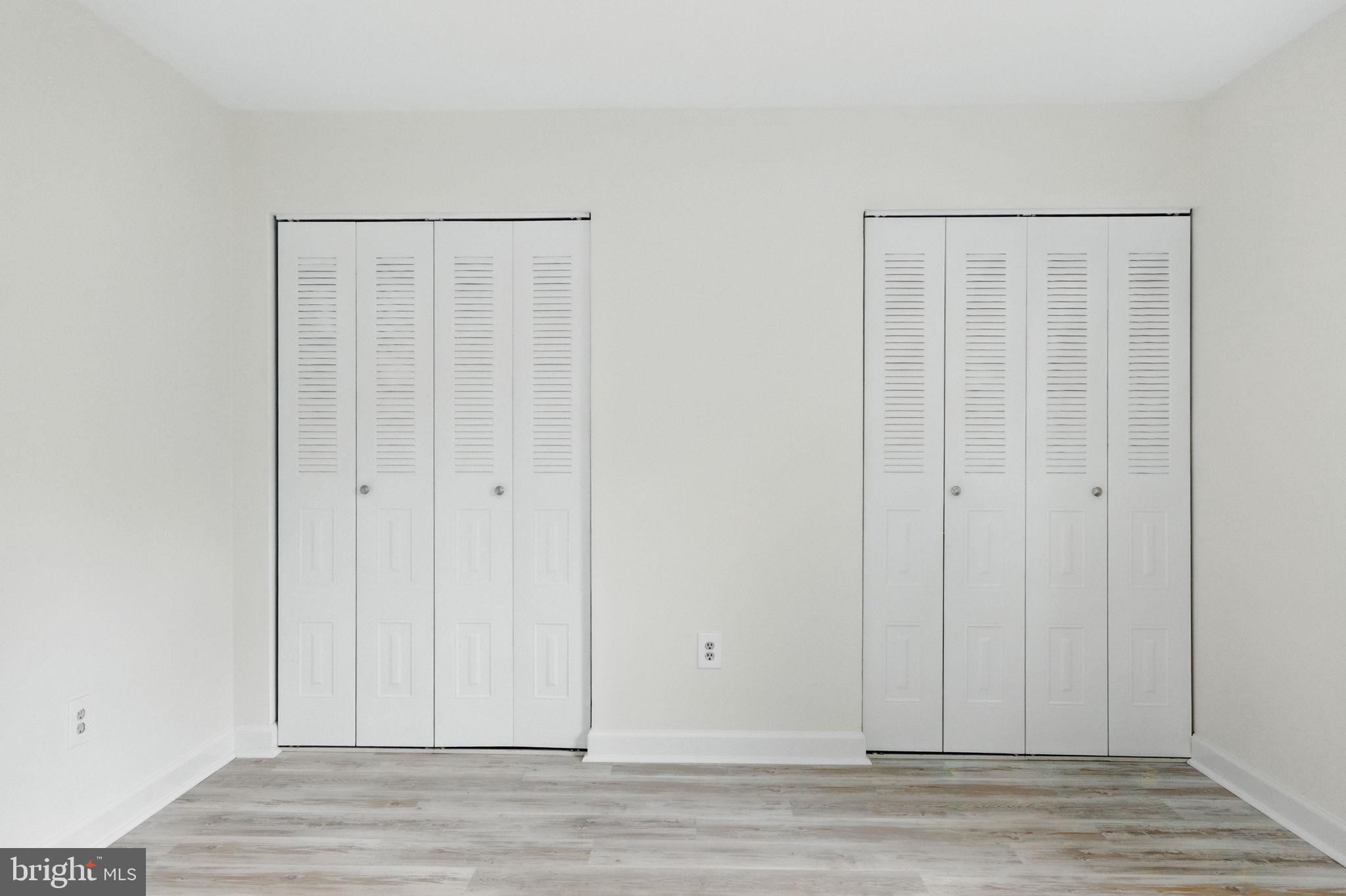 REFLECTION LAKE - Residential