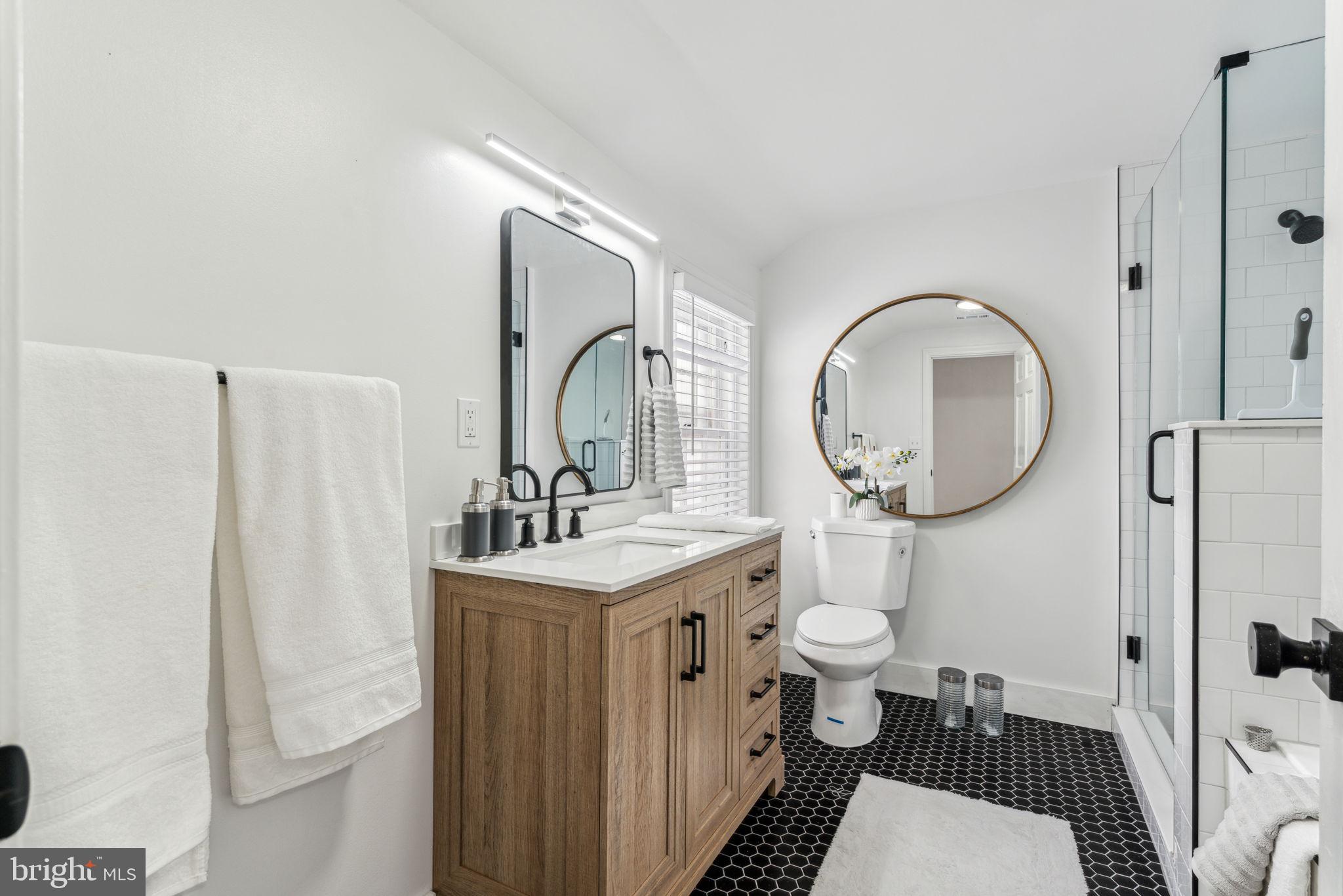 ROSEDALE - Residential