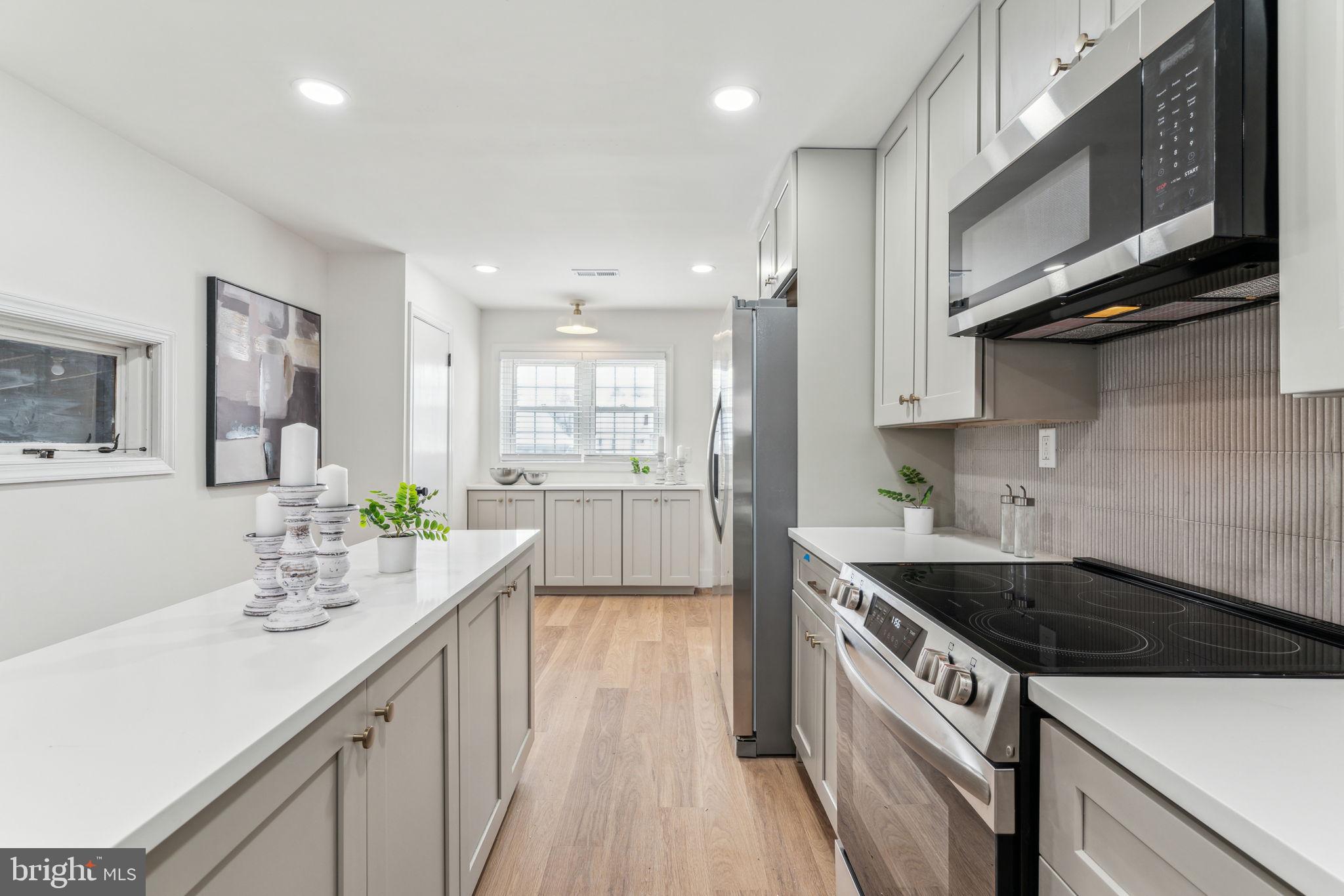 ROSEDALE - Residential