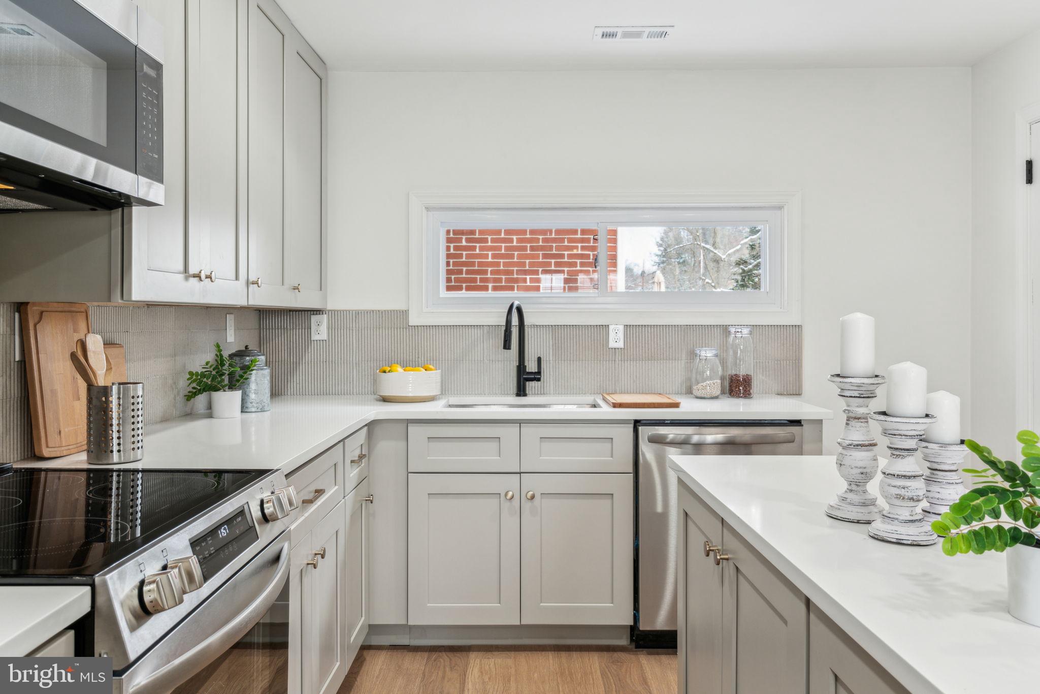 ROSEDALE - Residential