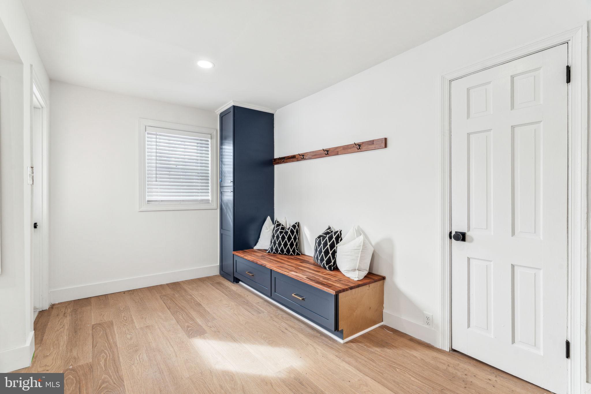 ROSEDALE - Residential