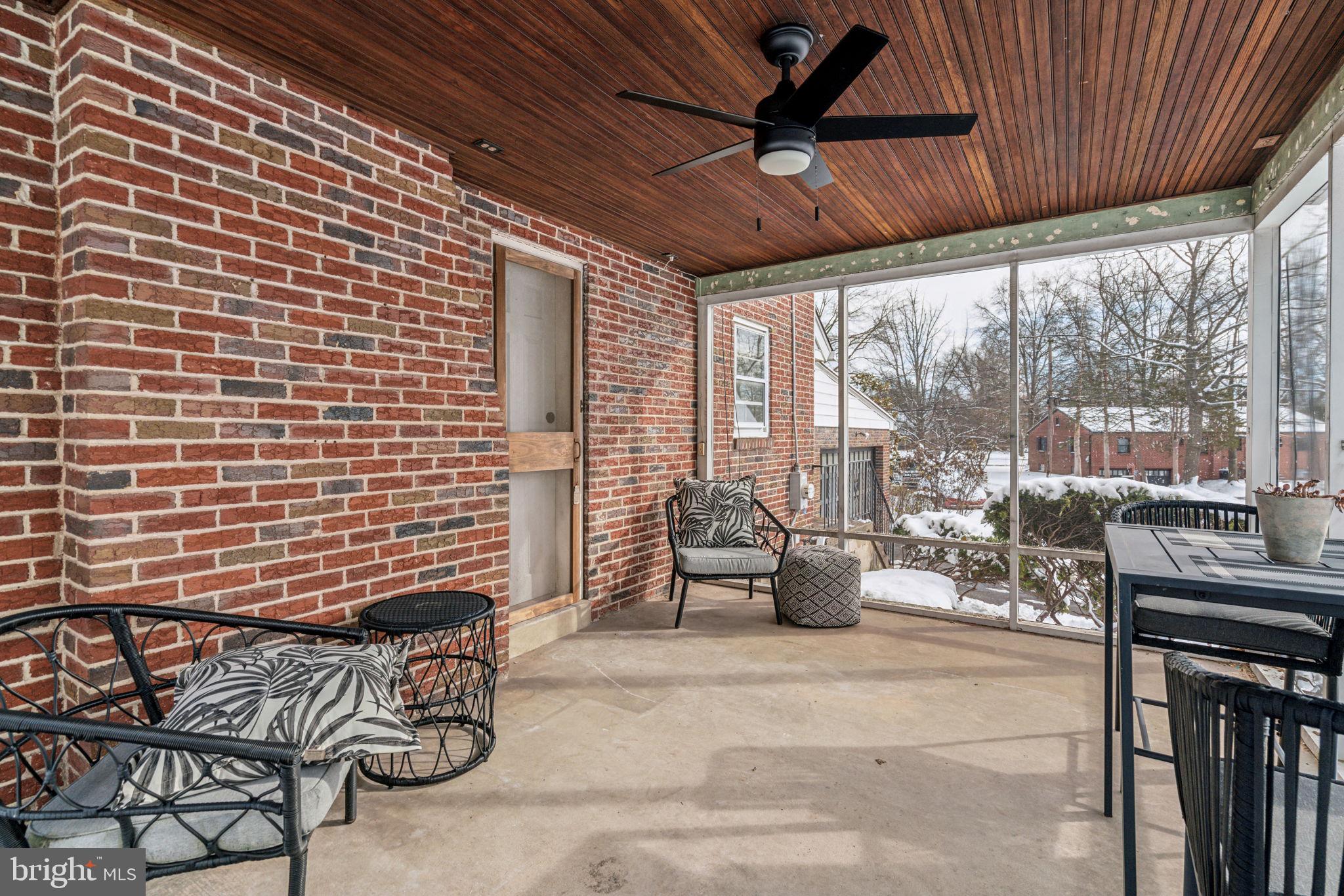 ROSEDALE - Residential