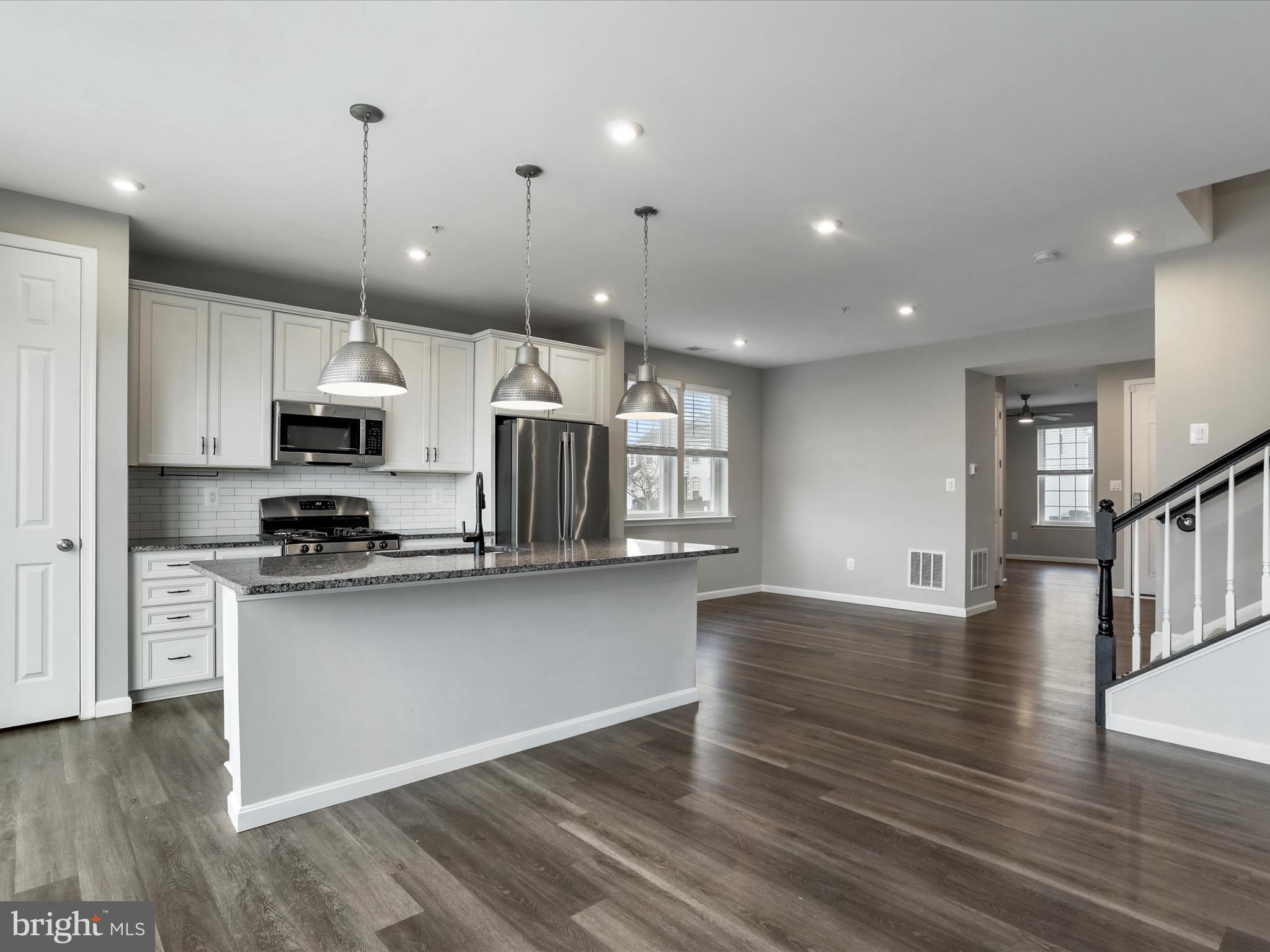 HAGERS CROSSING - Residential