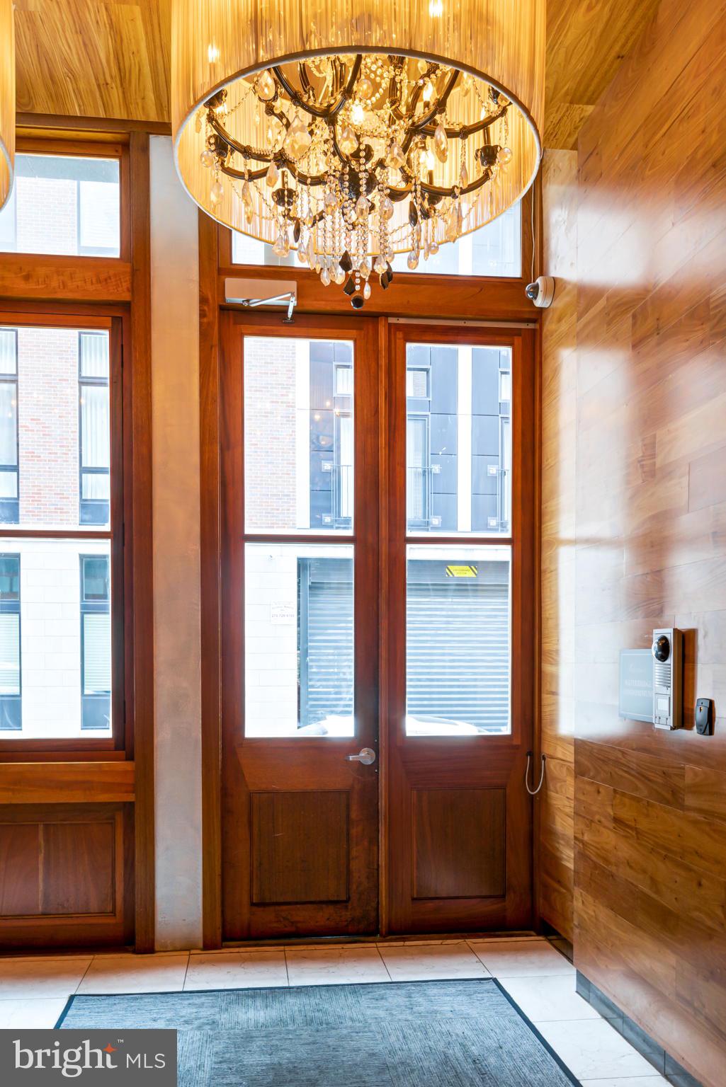 OLD CITY - Residential Lease