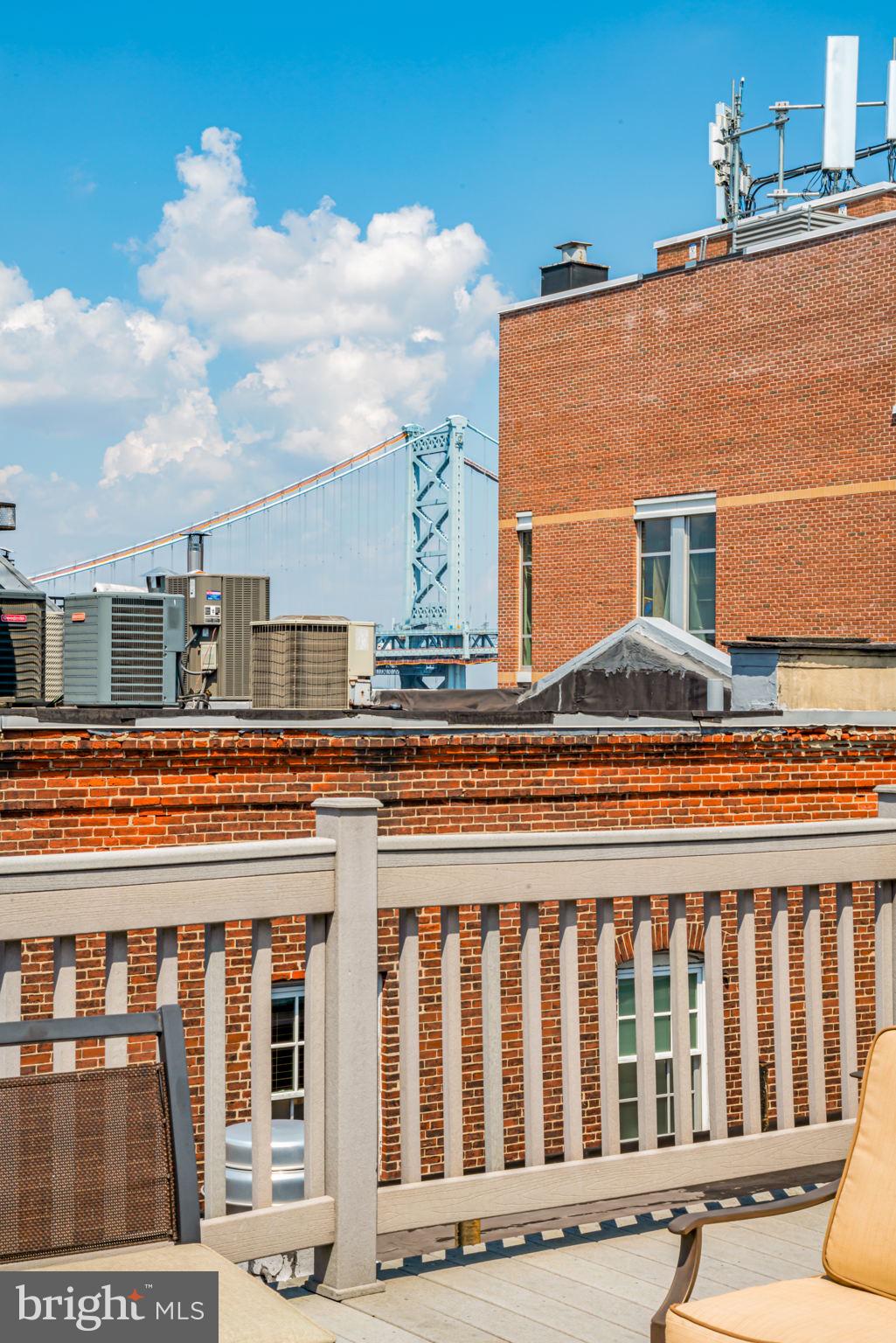 OLD CITY - Residential Lease