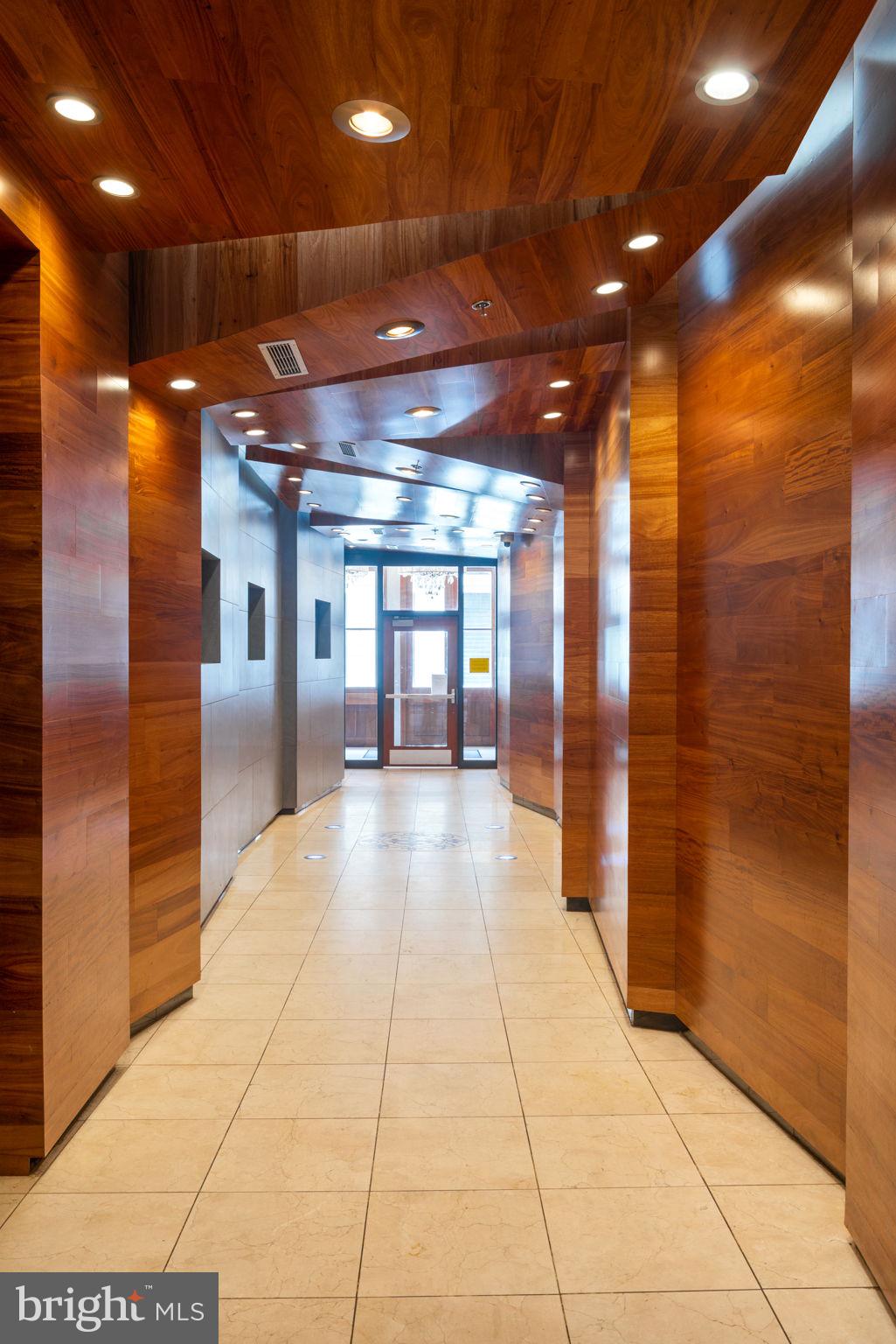 OLD CITY - Residential Lease