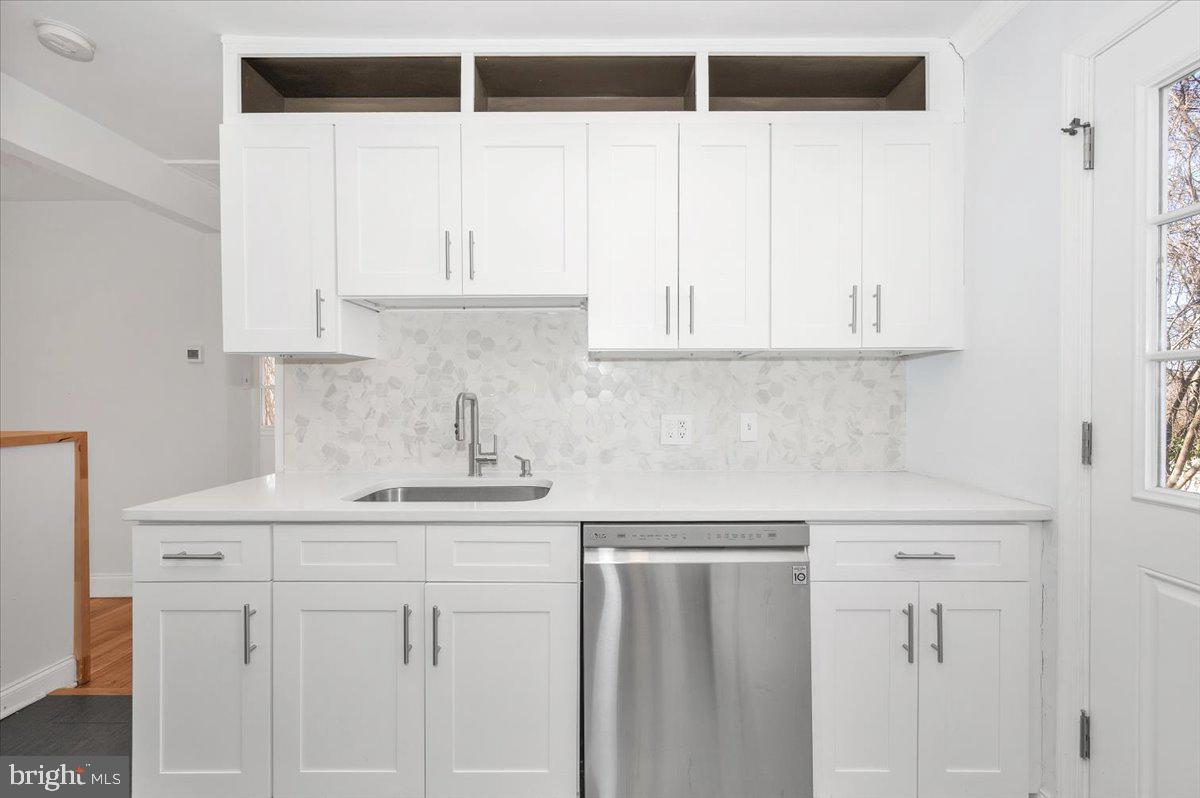 VIERS MILL VILLAGE - Residential