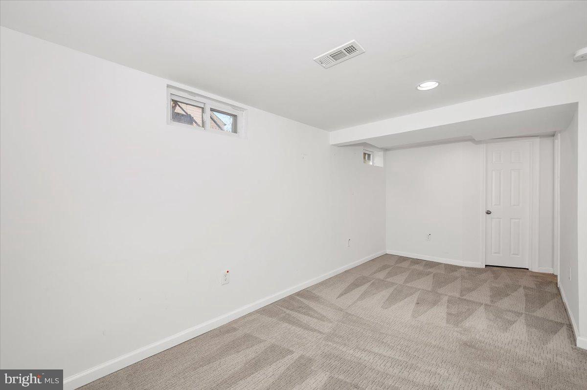 VIERS MILL VILLAGE - Residential