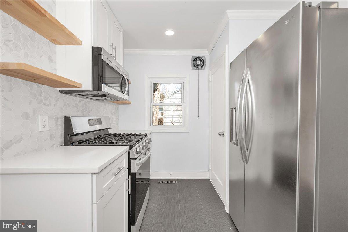 VIERS MILL VILLAGE - Residential