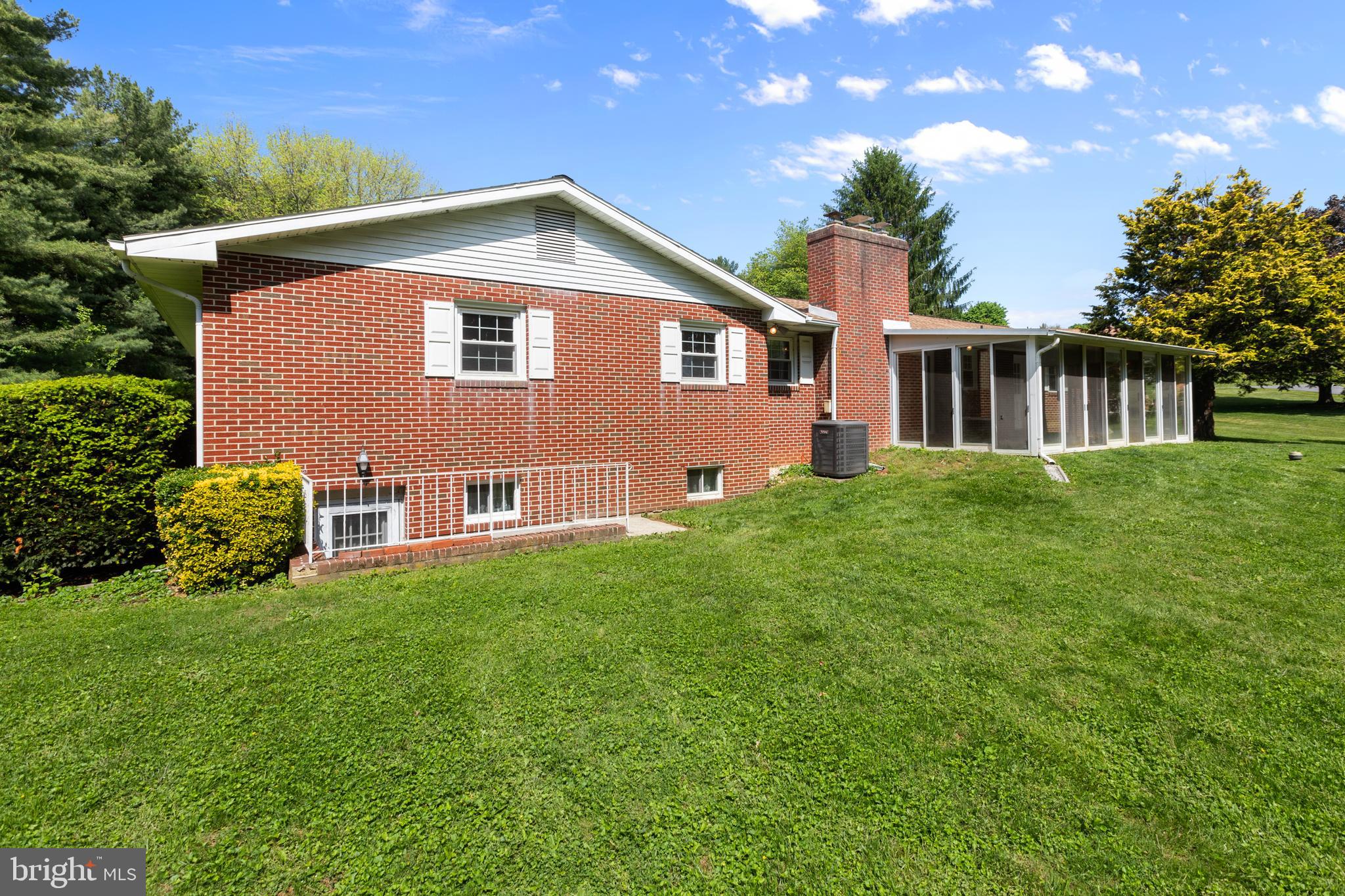 SOUTH CARROLL ESTATES - Residential