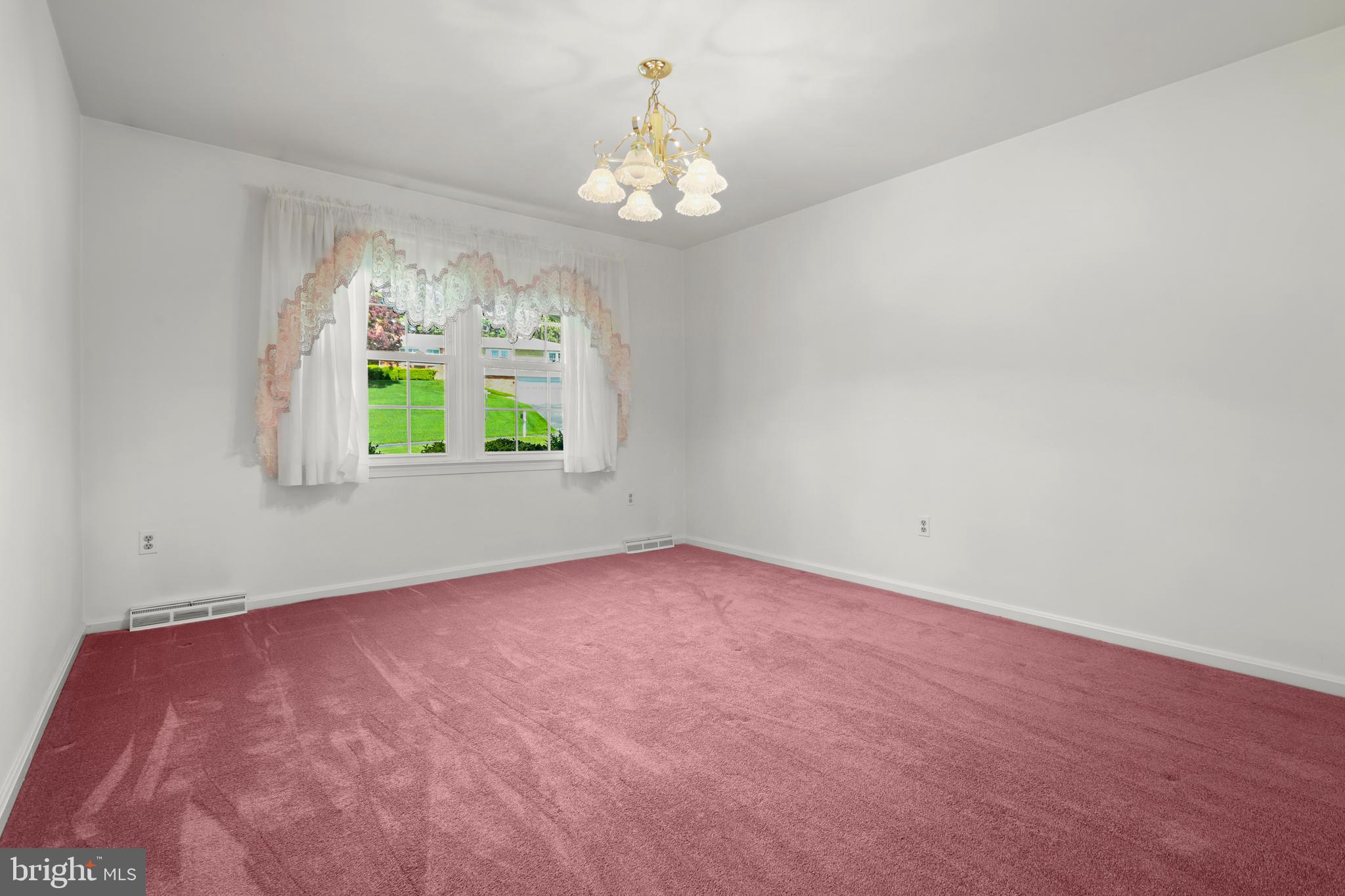 SOUTH CARROLL ESTATES - Residential